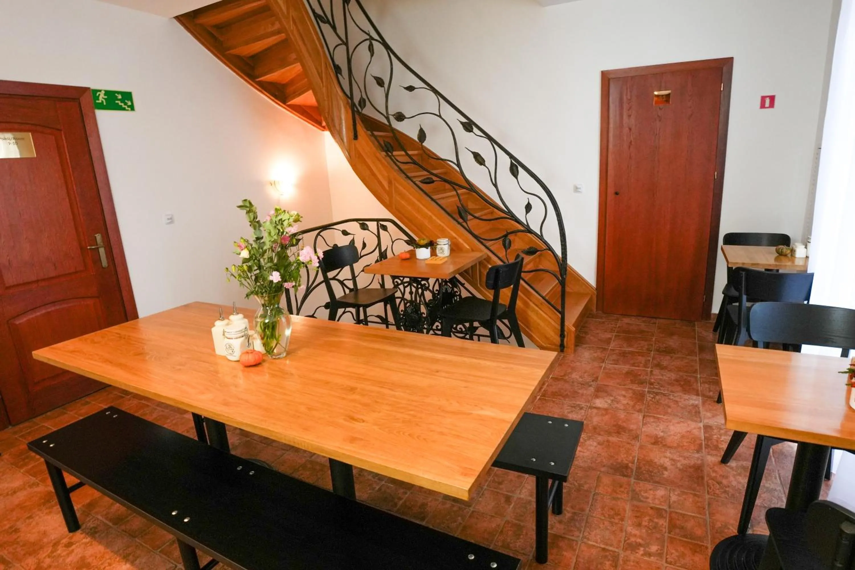 Property building in Villa Admiral