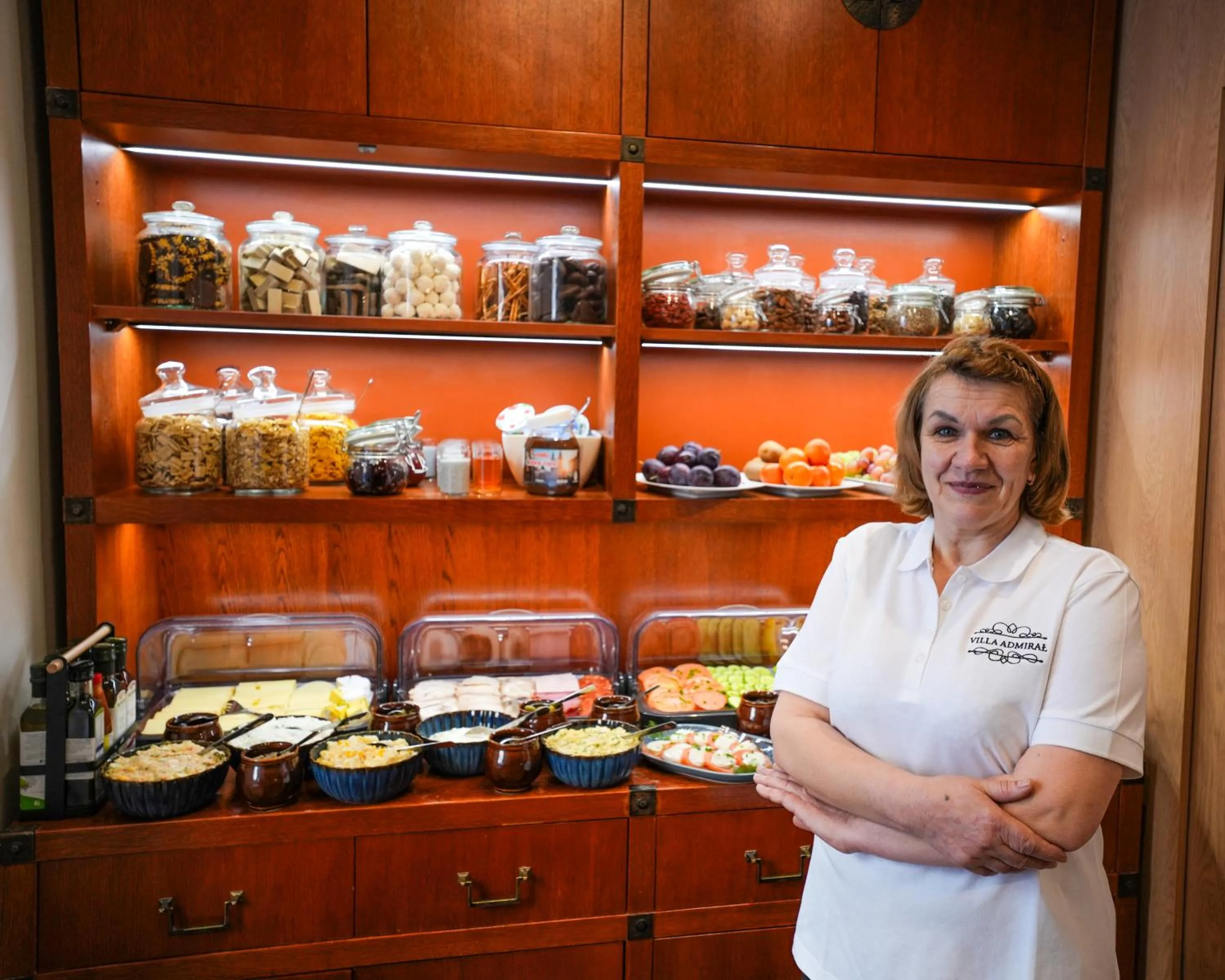 People in Villa Admiral