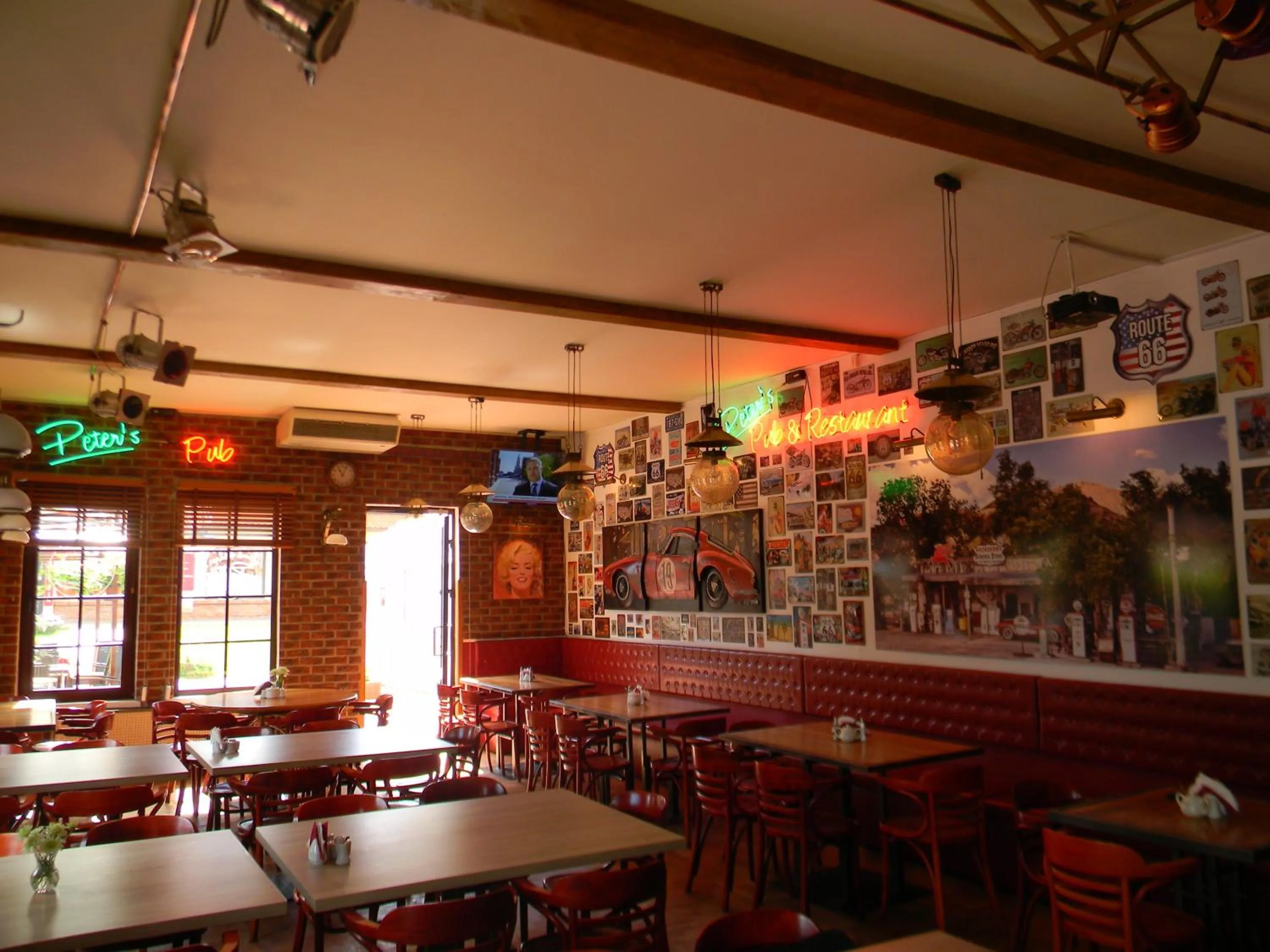 Restaurant/places to eat in Prohibicja Peter's Pub