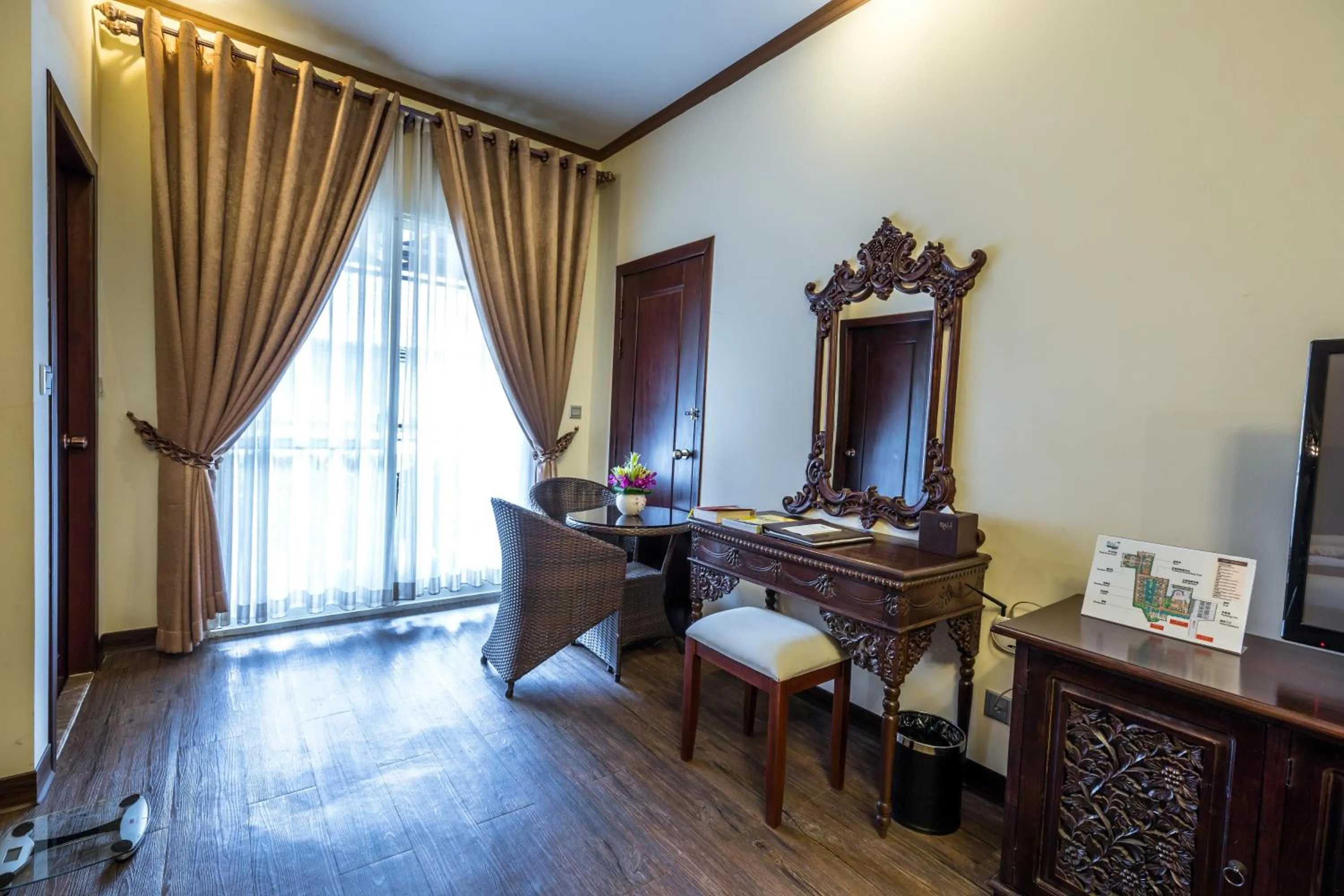 Living room in Bali Hotel