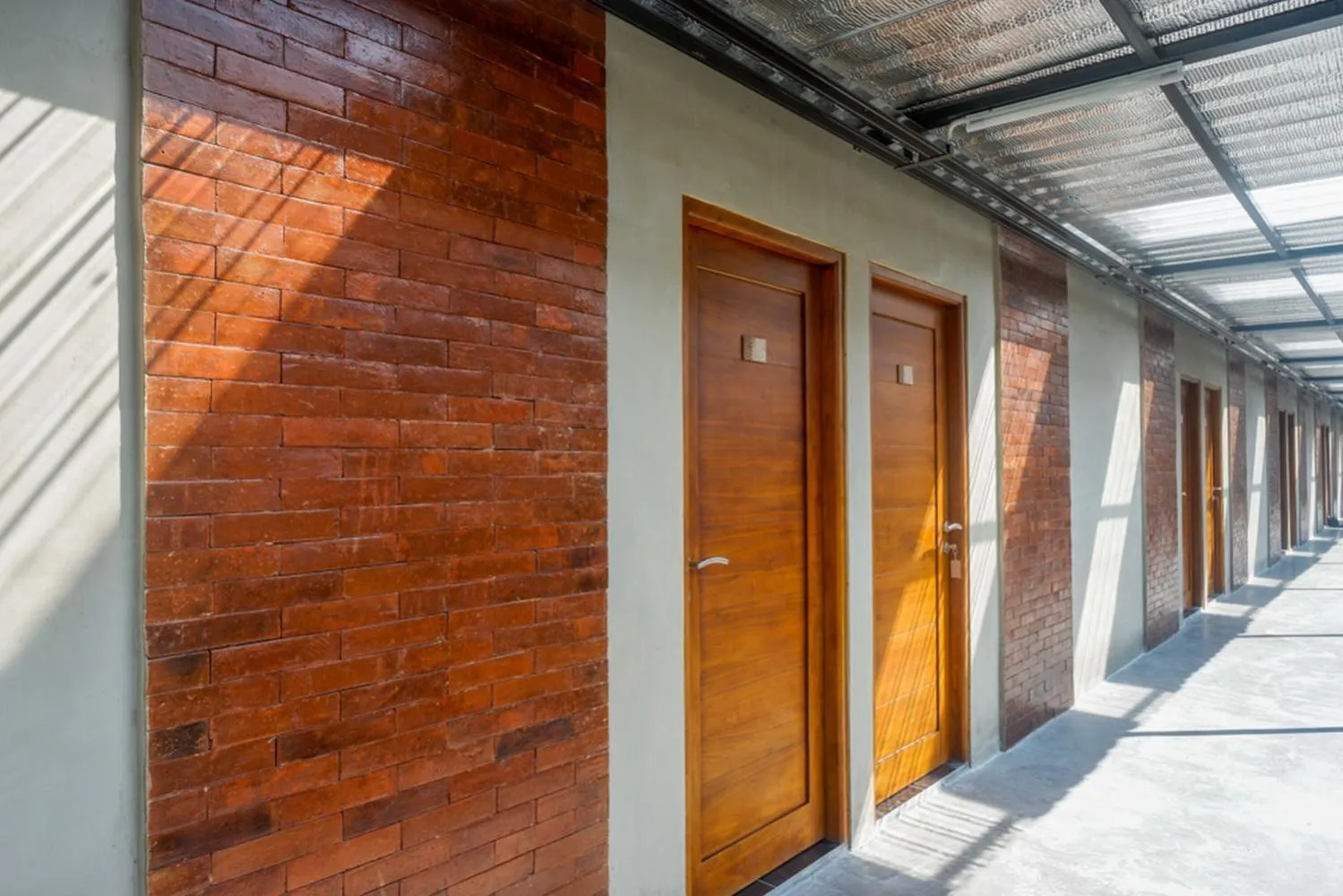 Facade/entrance in RedDoorz @ Klaten City