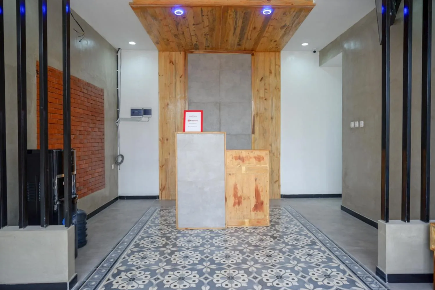 Lobby or reception in RedDoorz @ Klaten City