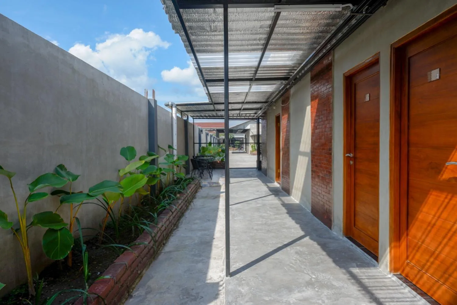 Patio in RedDoorz @ Klaten City