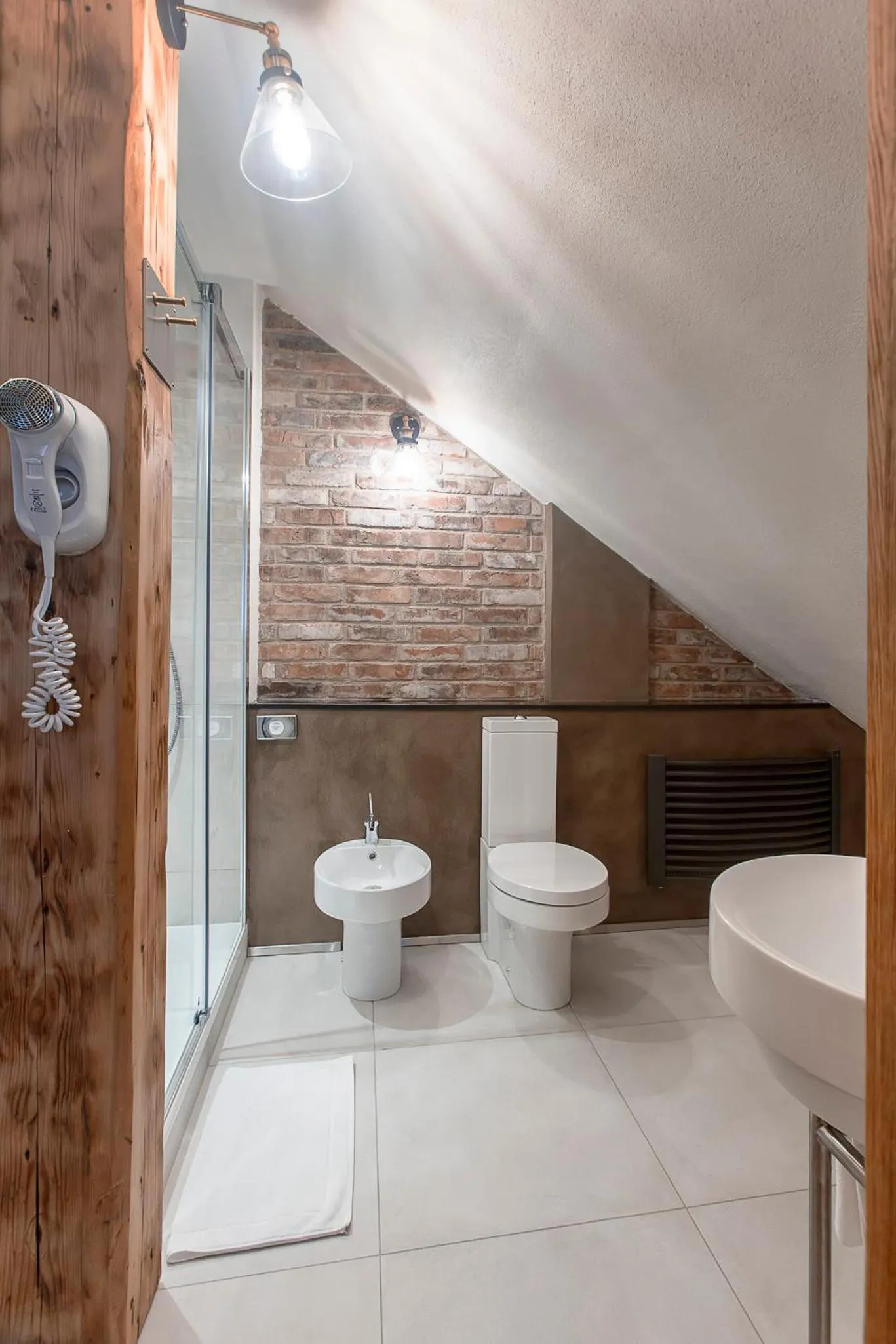 Bathroom in Antique Apartments Plac Szczepański