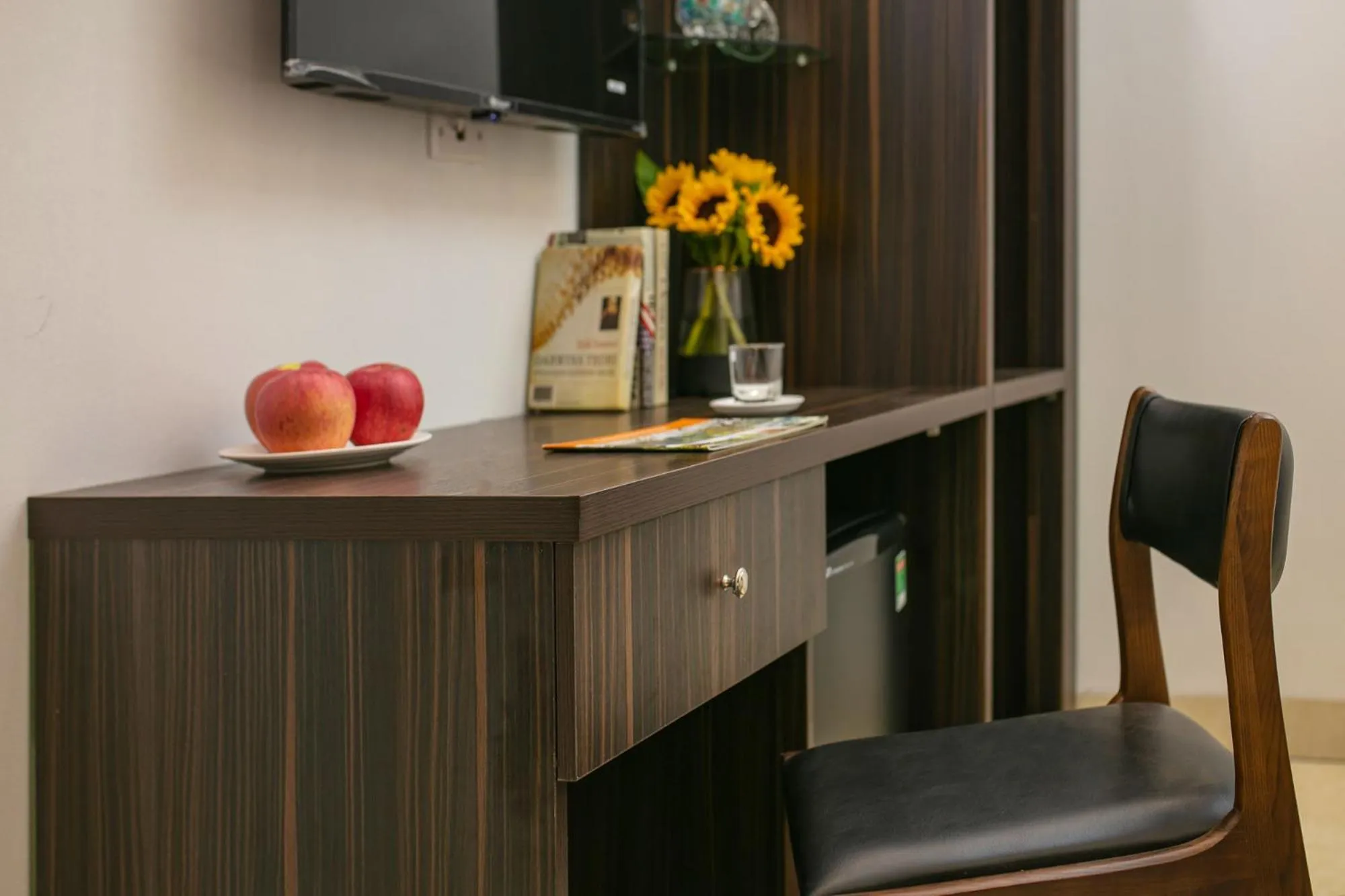 Photo of the whole room in Hanoi Airport Suites Hostel & Travel