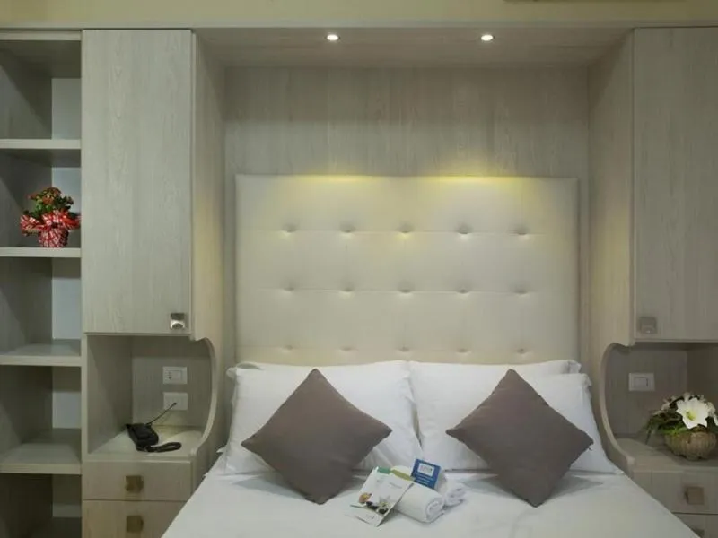 Bedroom in Hotel Jumbo