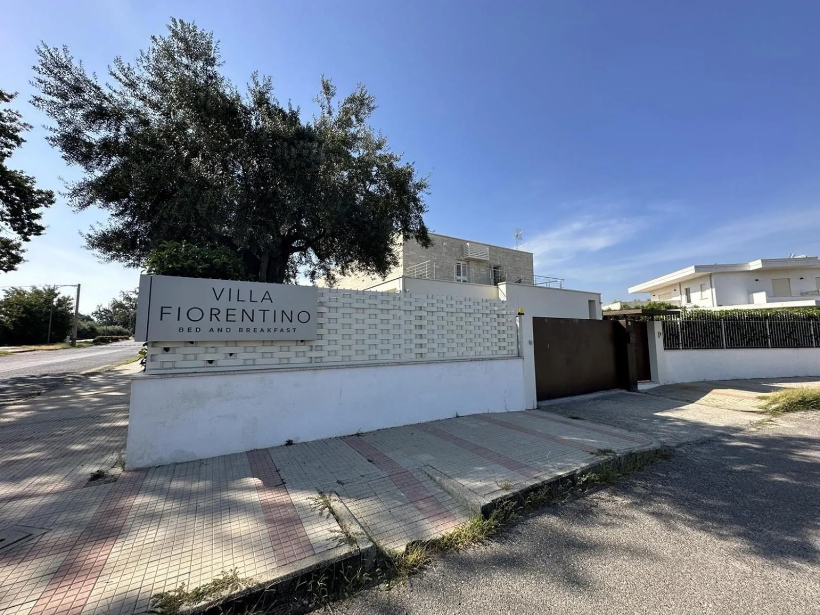 Property building in Villa Fiorentino
