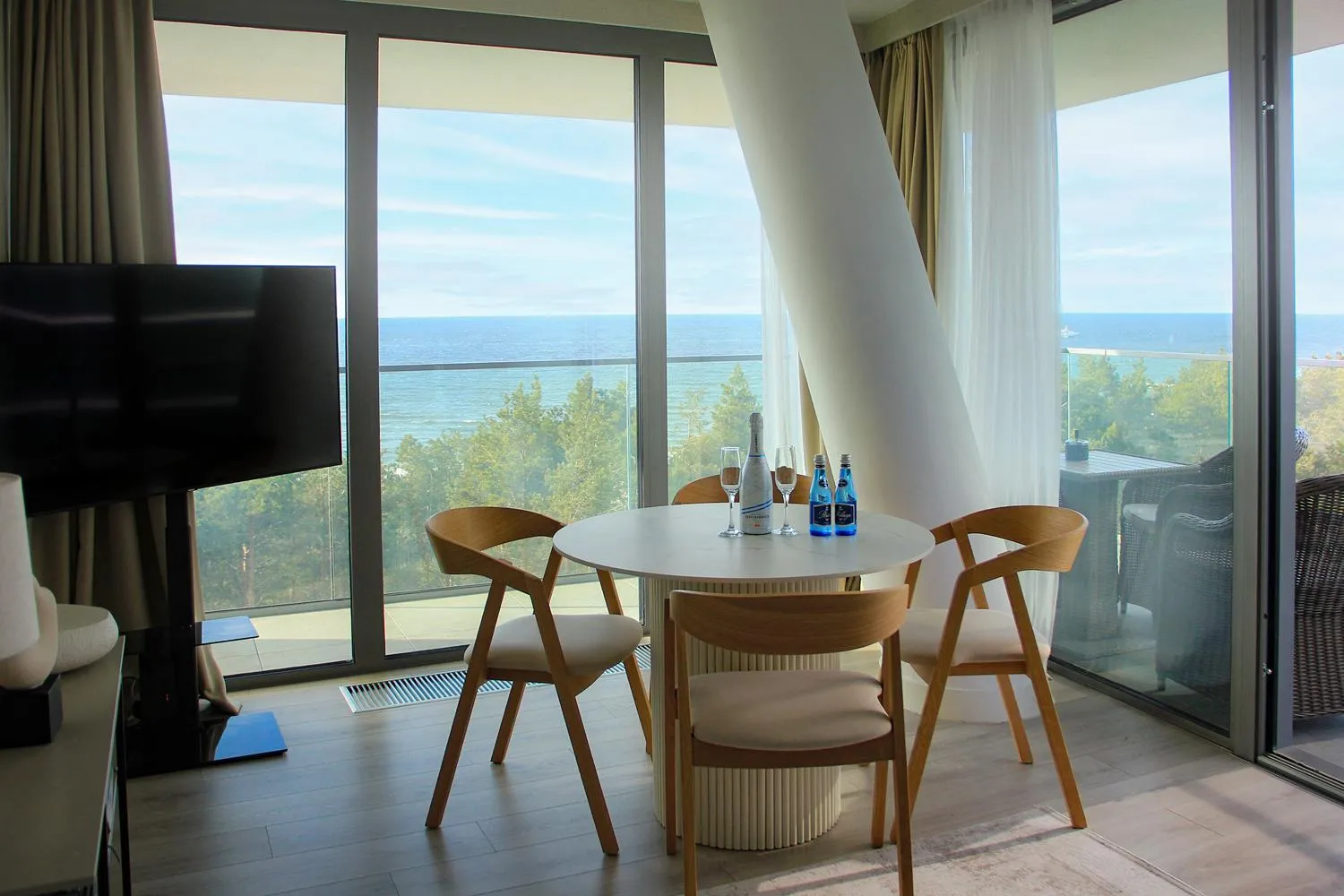 Privilege Apartment