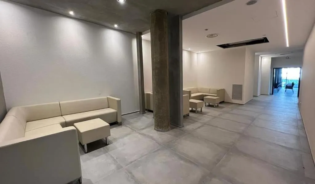 hair dresser in Korè Hotel