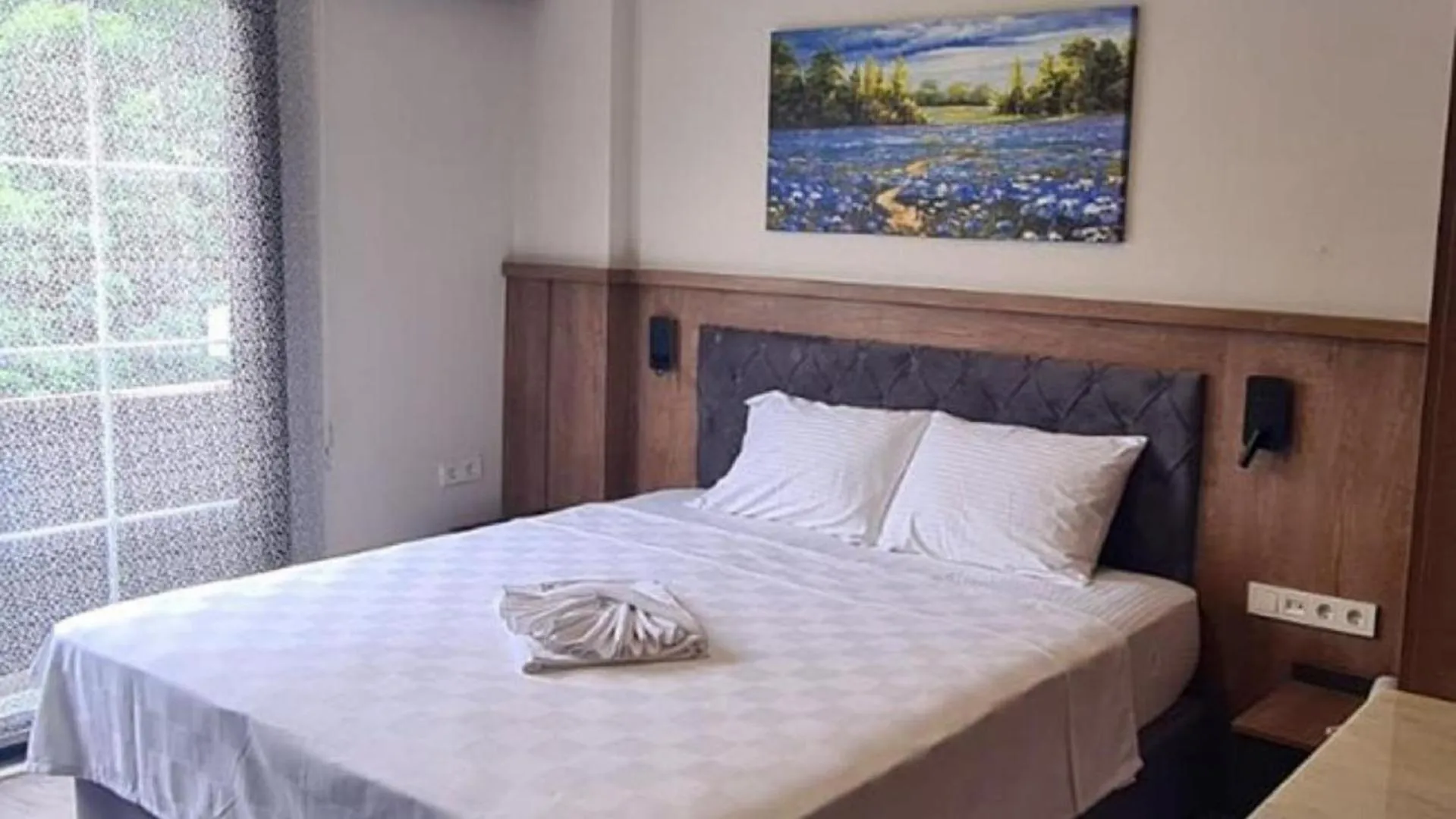 Bed in GRAND ÇAYKARAM HOTEL