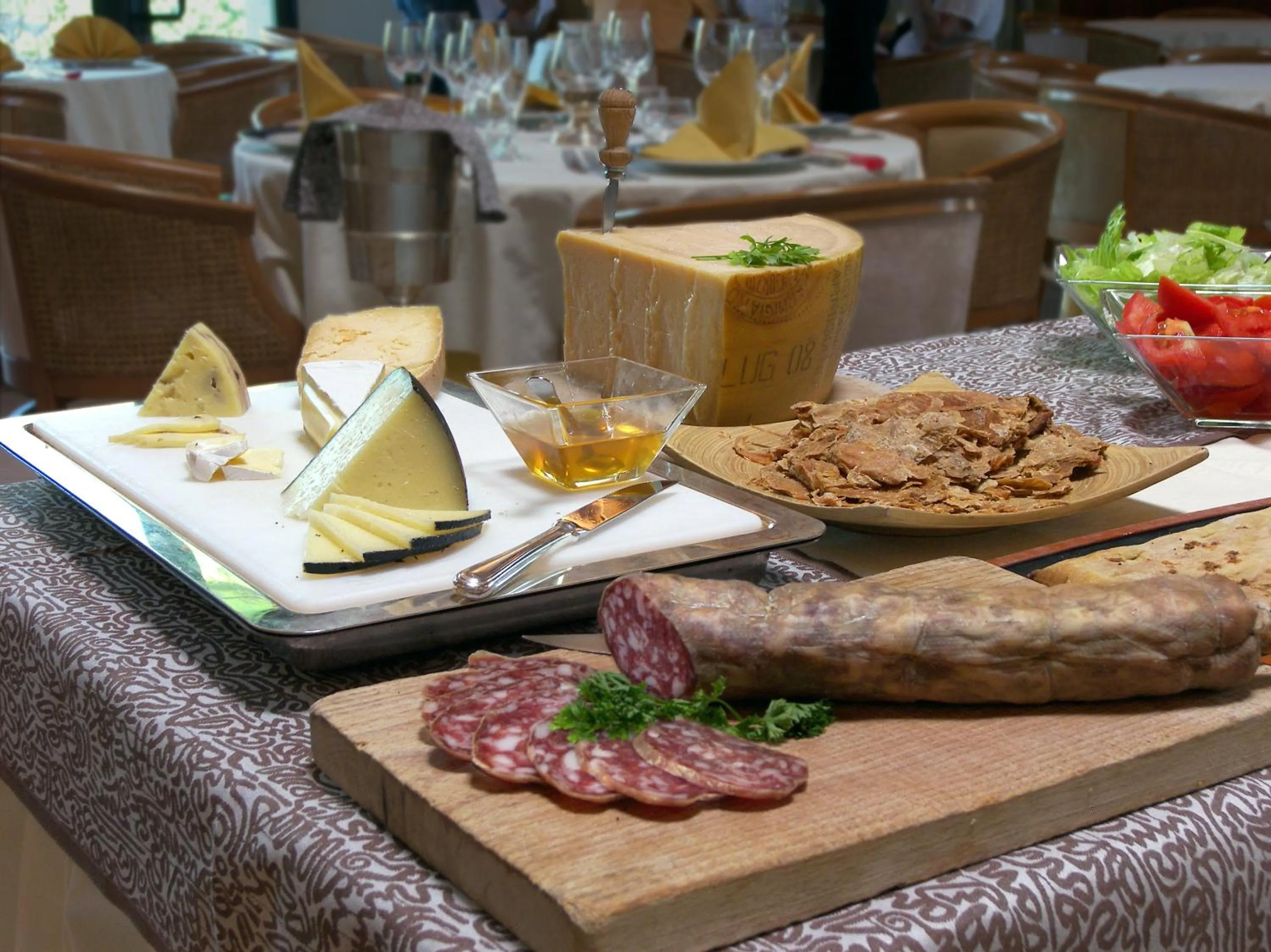 Food in Hotel President