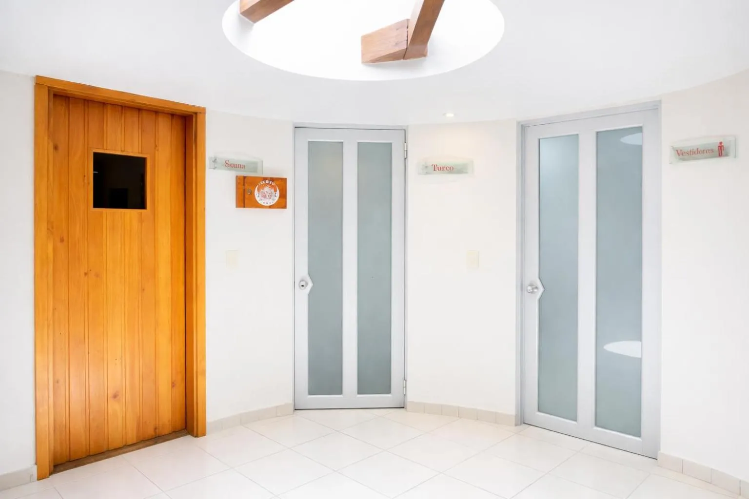 Sauna in El Dorado Hotel