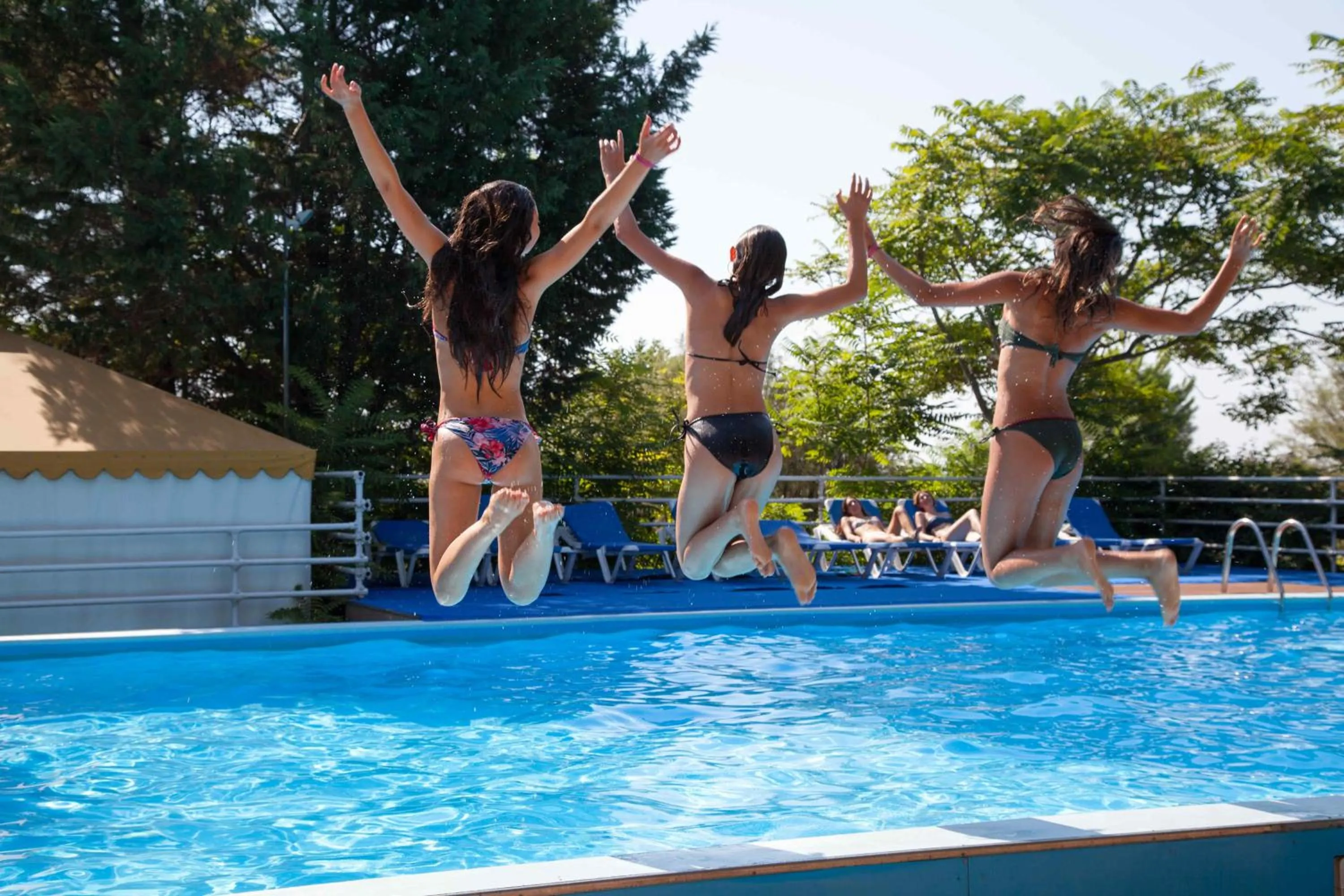 Swimming pool in Hotel Valdor