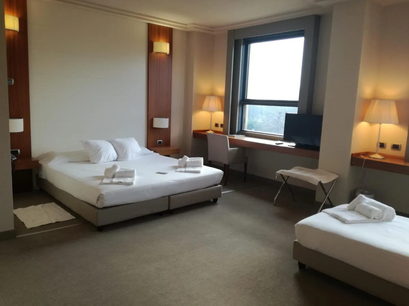 Bedroom, Bed in Hotel Barrage