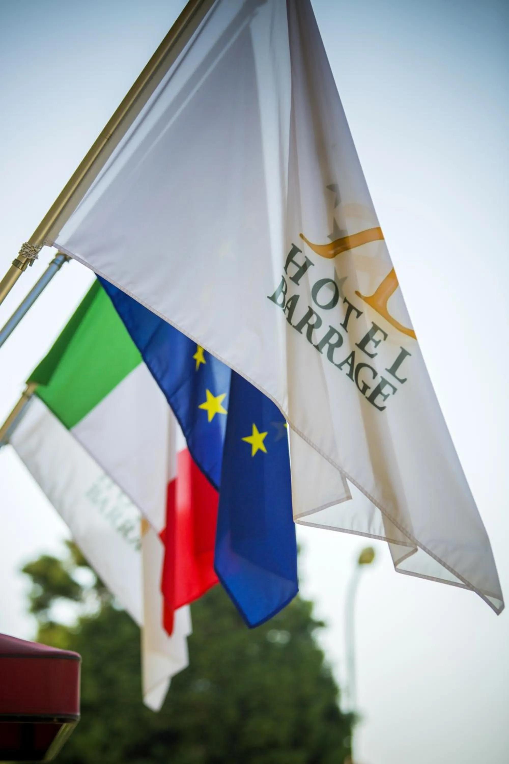 Day in Hotel Barrage