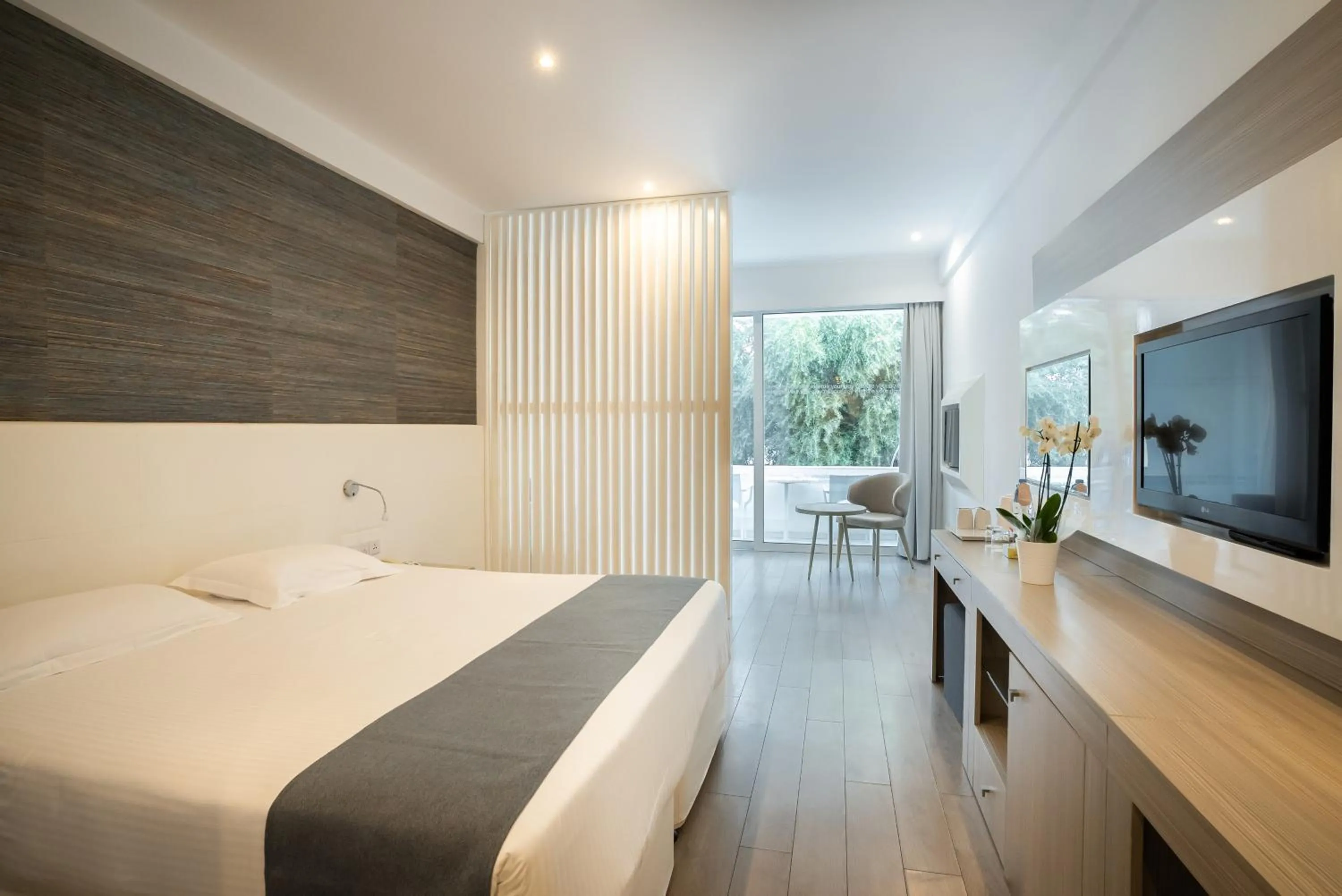 Bedroom, Bed in MARGADINA HOTEL