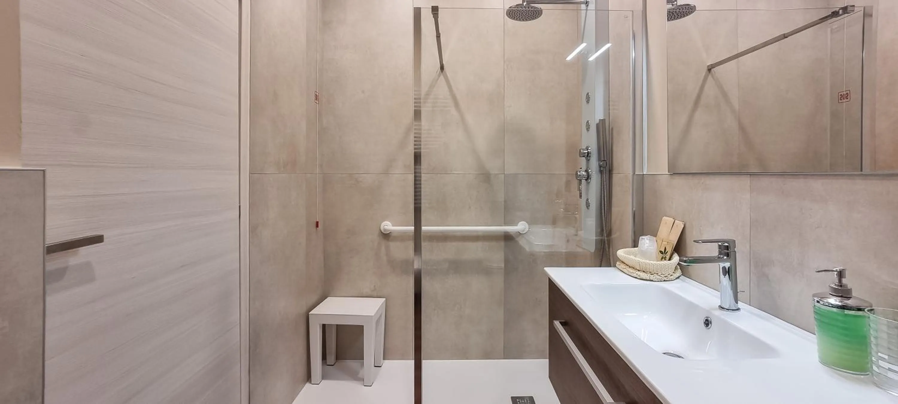 Shower in Hotel Benaco Garda ***S