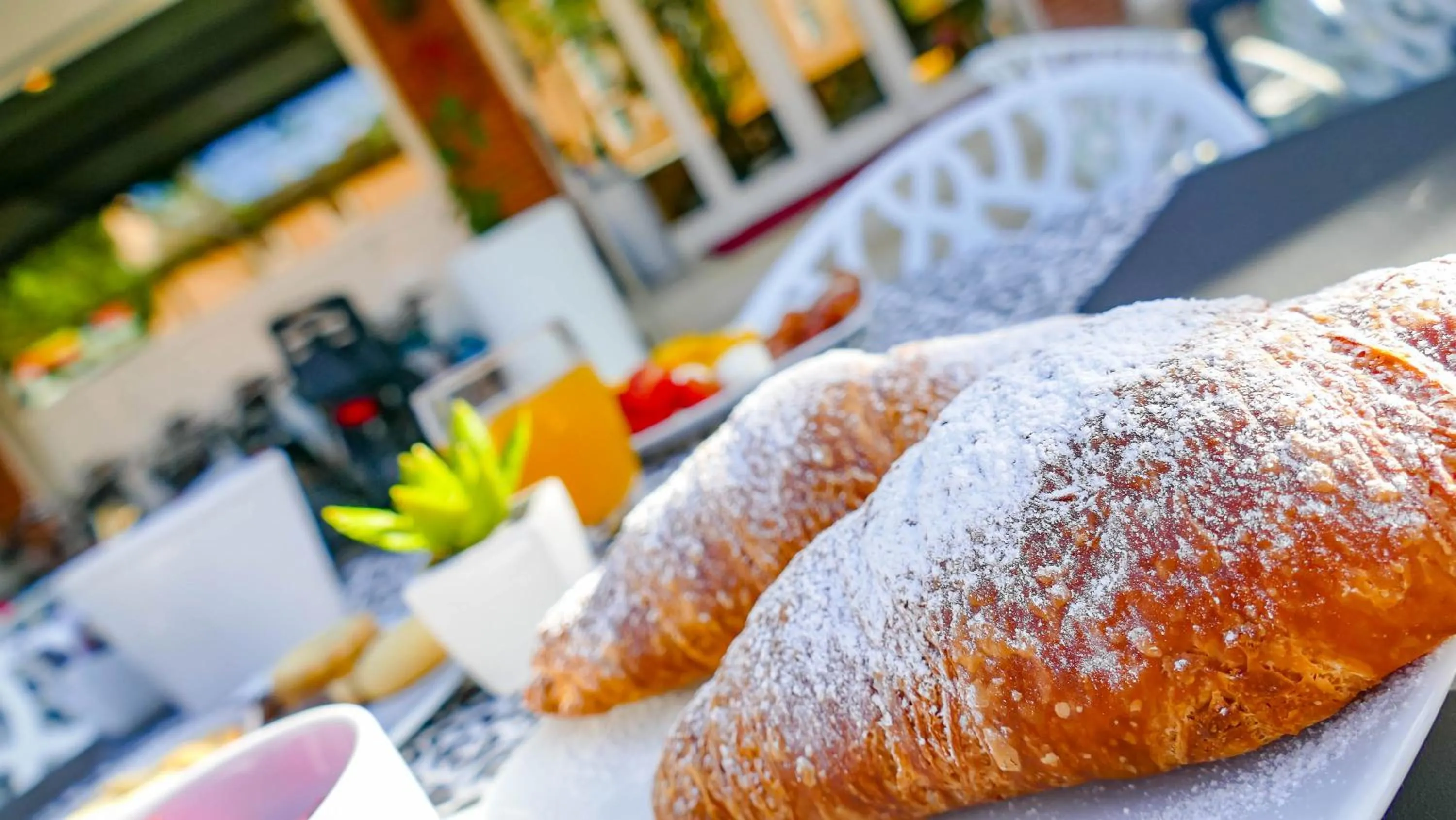 Food and drinks in Hotel Benaco Garda ***S