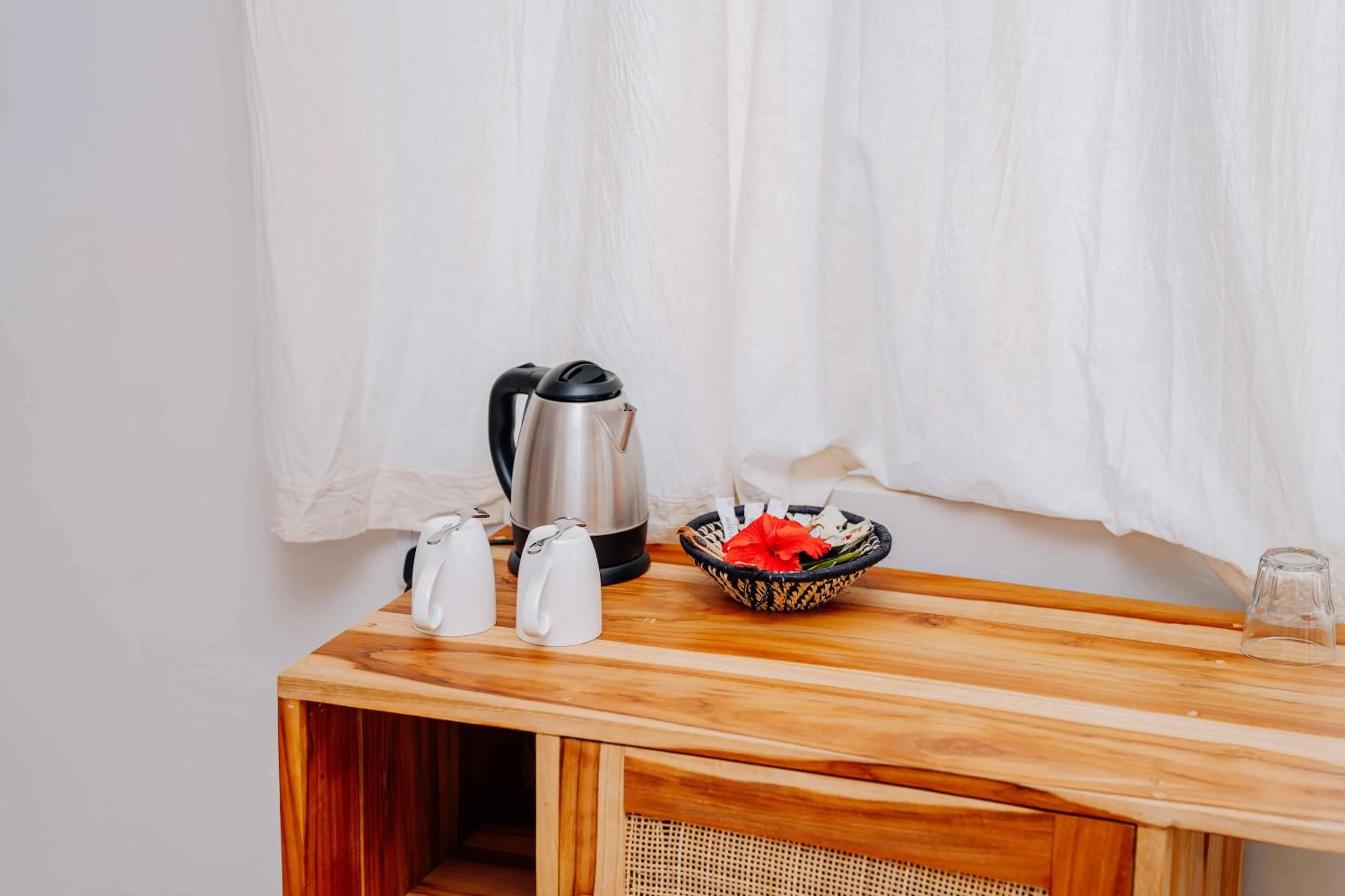 Coffee/tea facilities in Spice Island Hotel & Resort