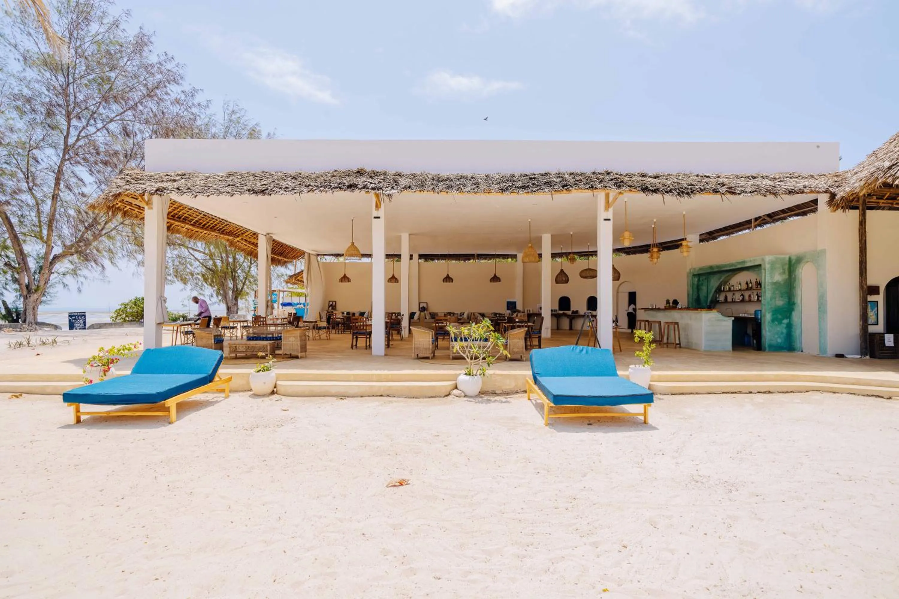 Restaurant/places to eat in Spice Island Hotel & Resort