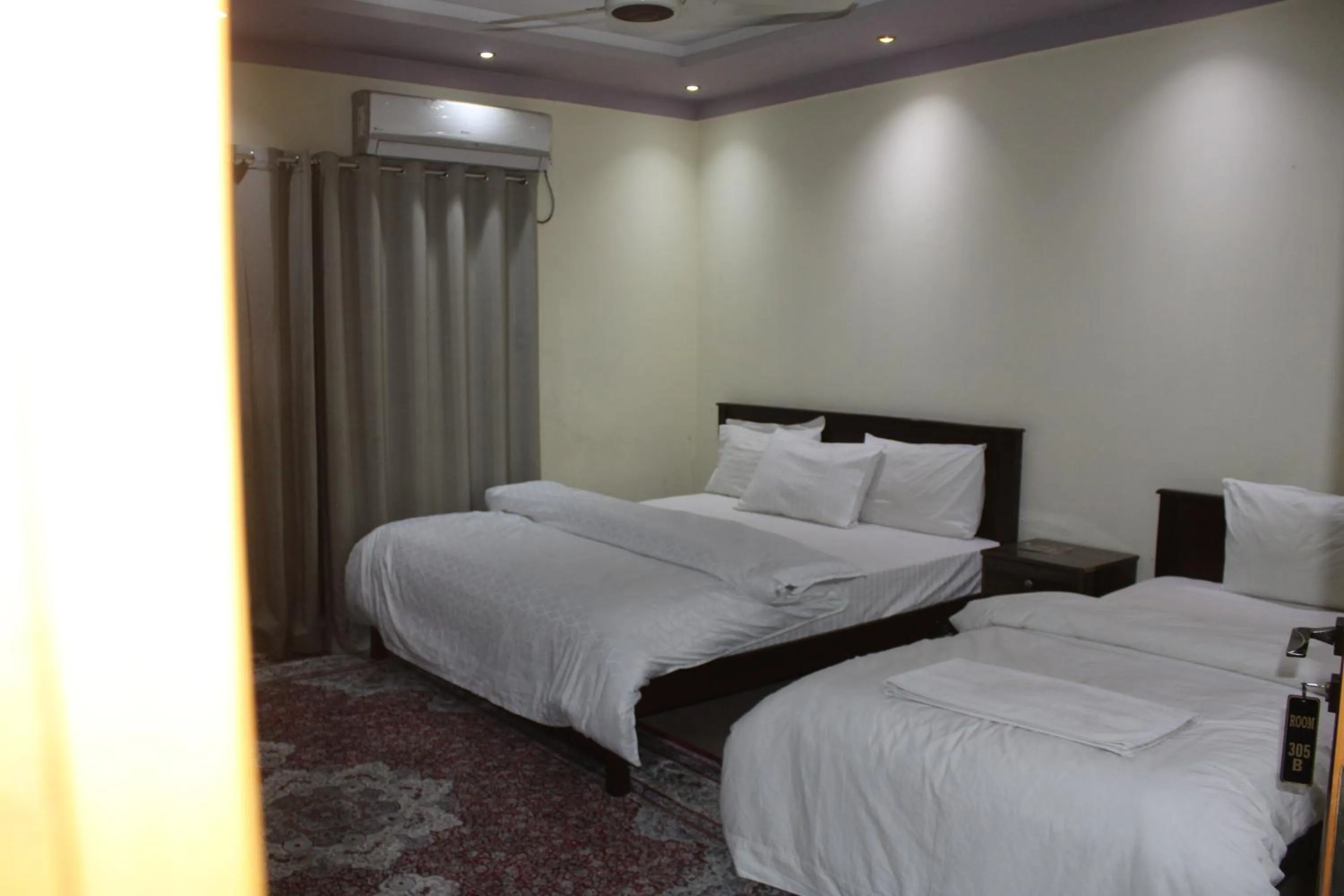 Bed in Hotel Le Meridien