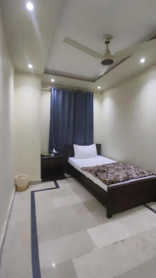 Bedroom, Bed in Hotel Le Meridien