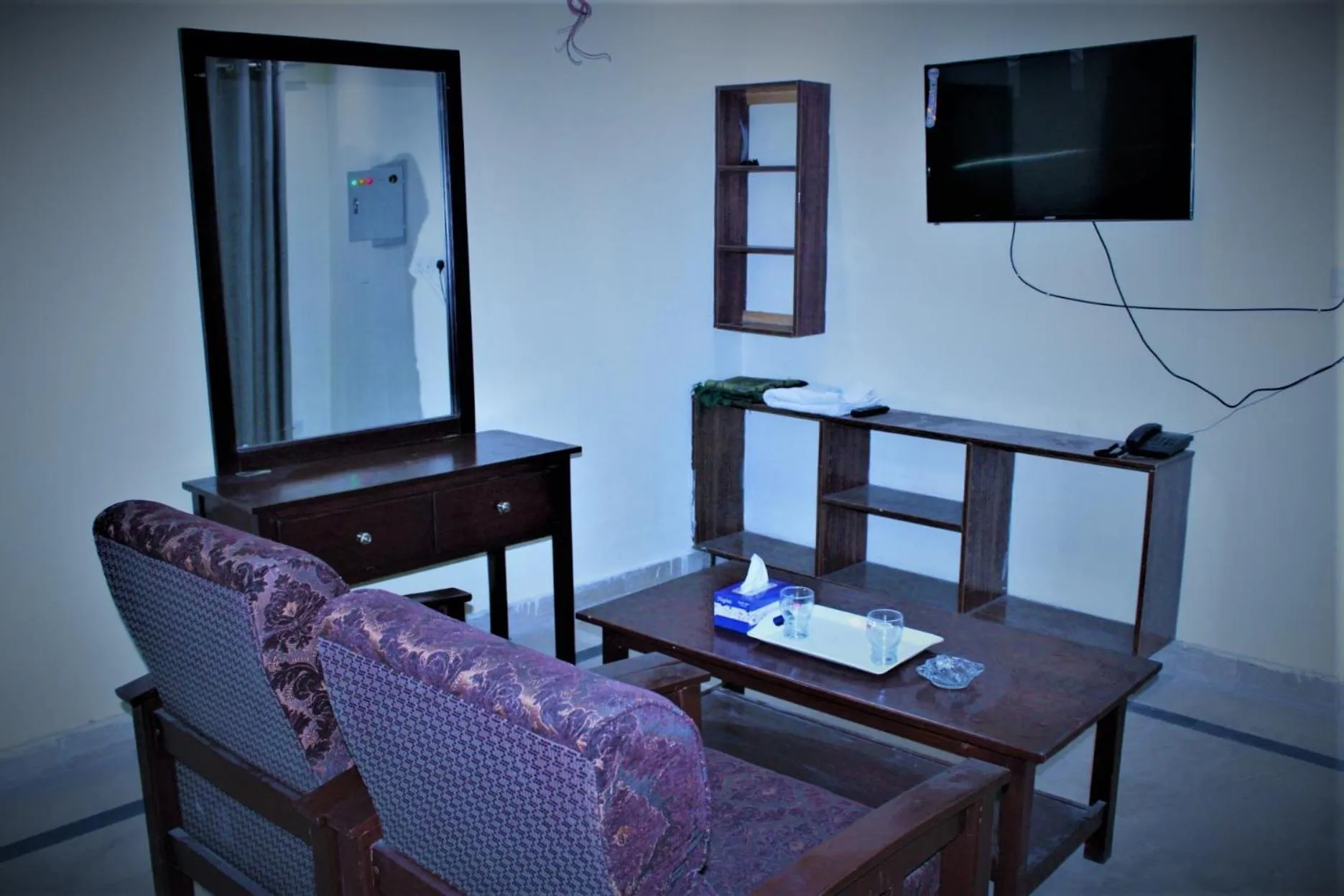 TV and multimedia in Hotel Le Meridien