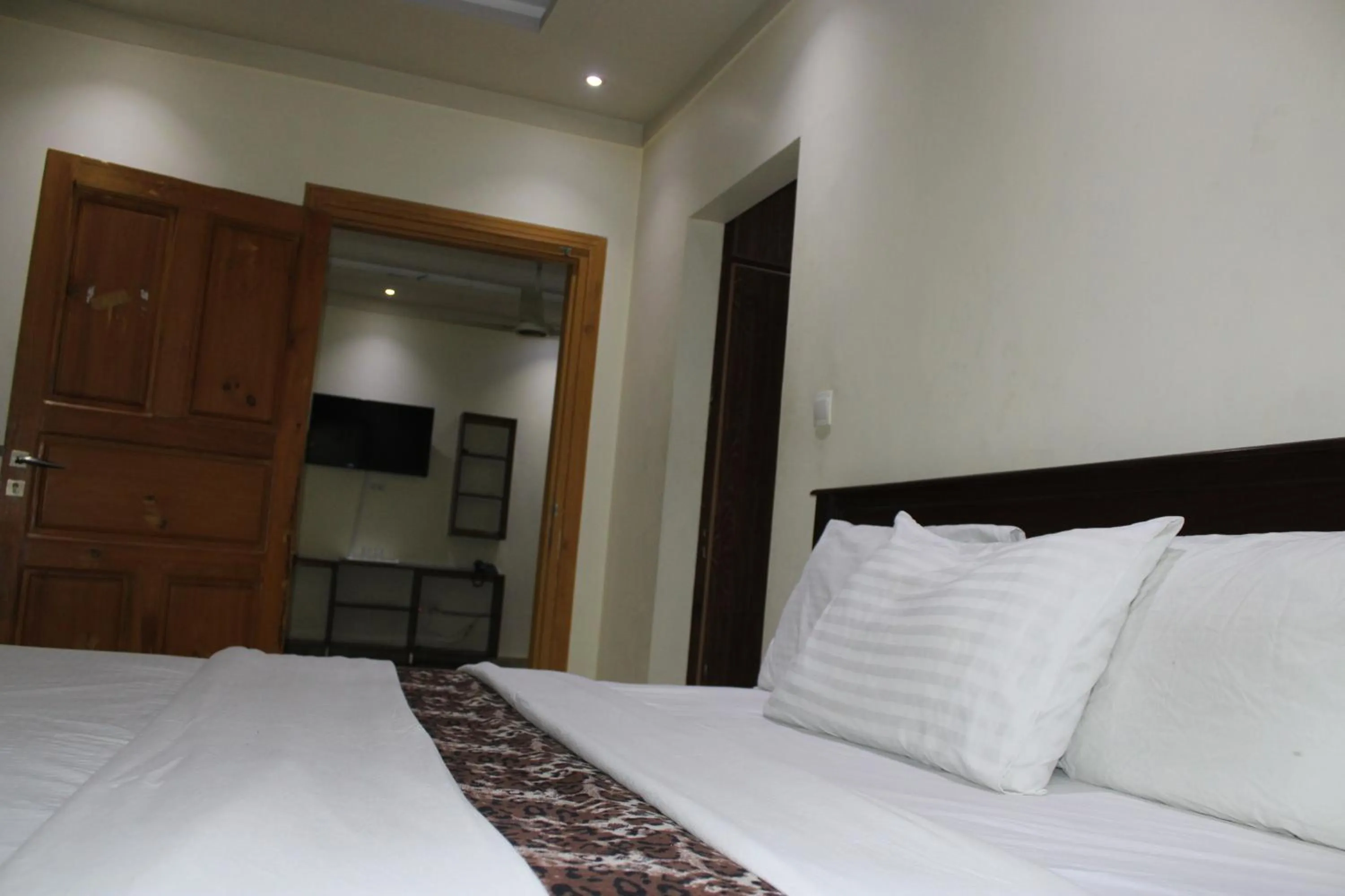 Bed in Hotel Le Meridien