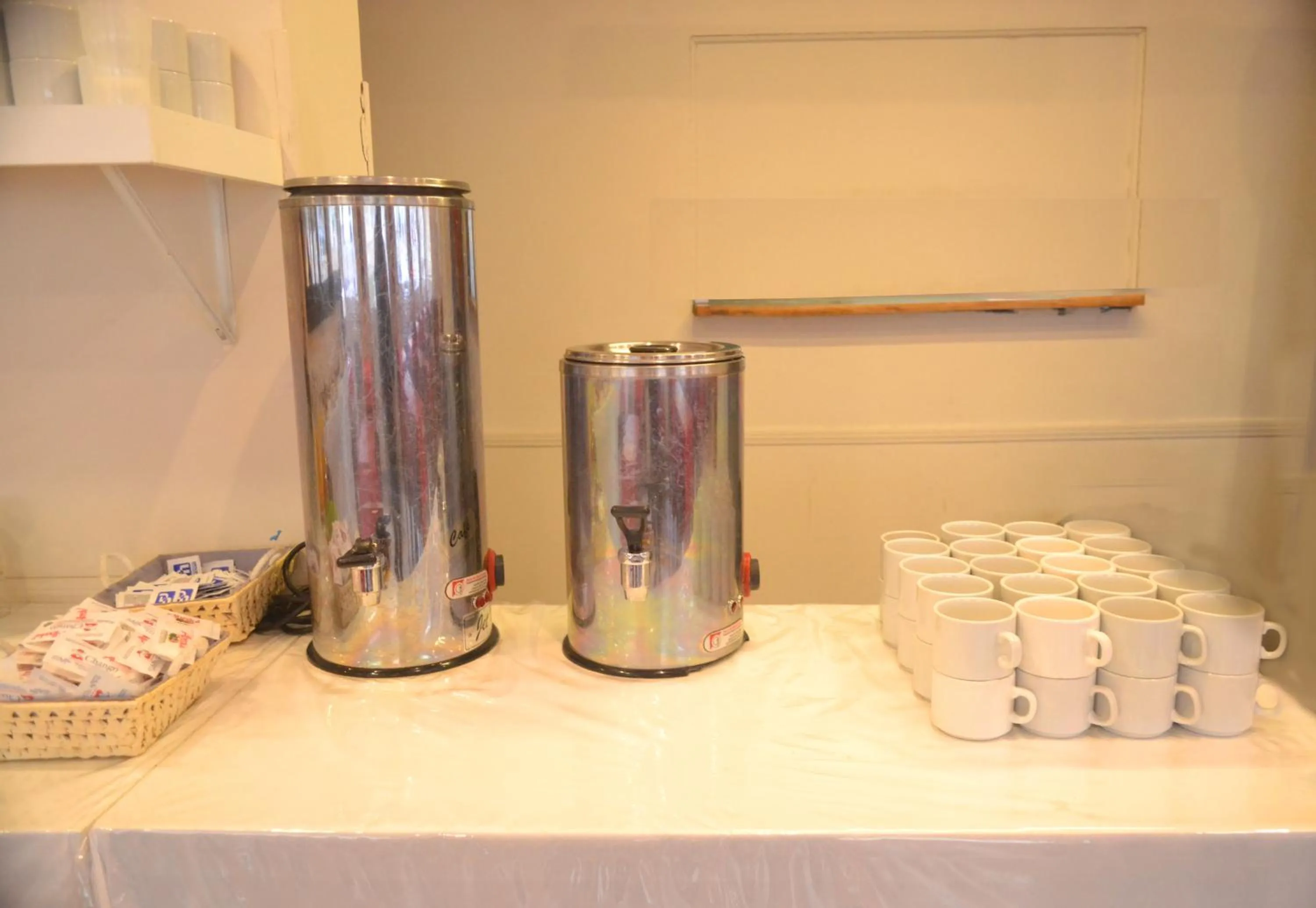 Coffee/tea facilities in Nuevo Horizonte Hotel