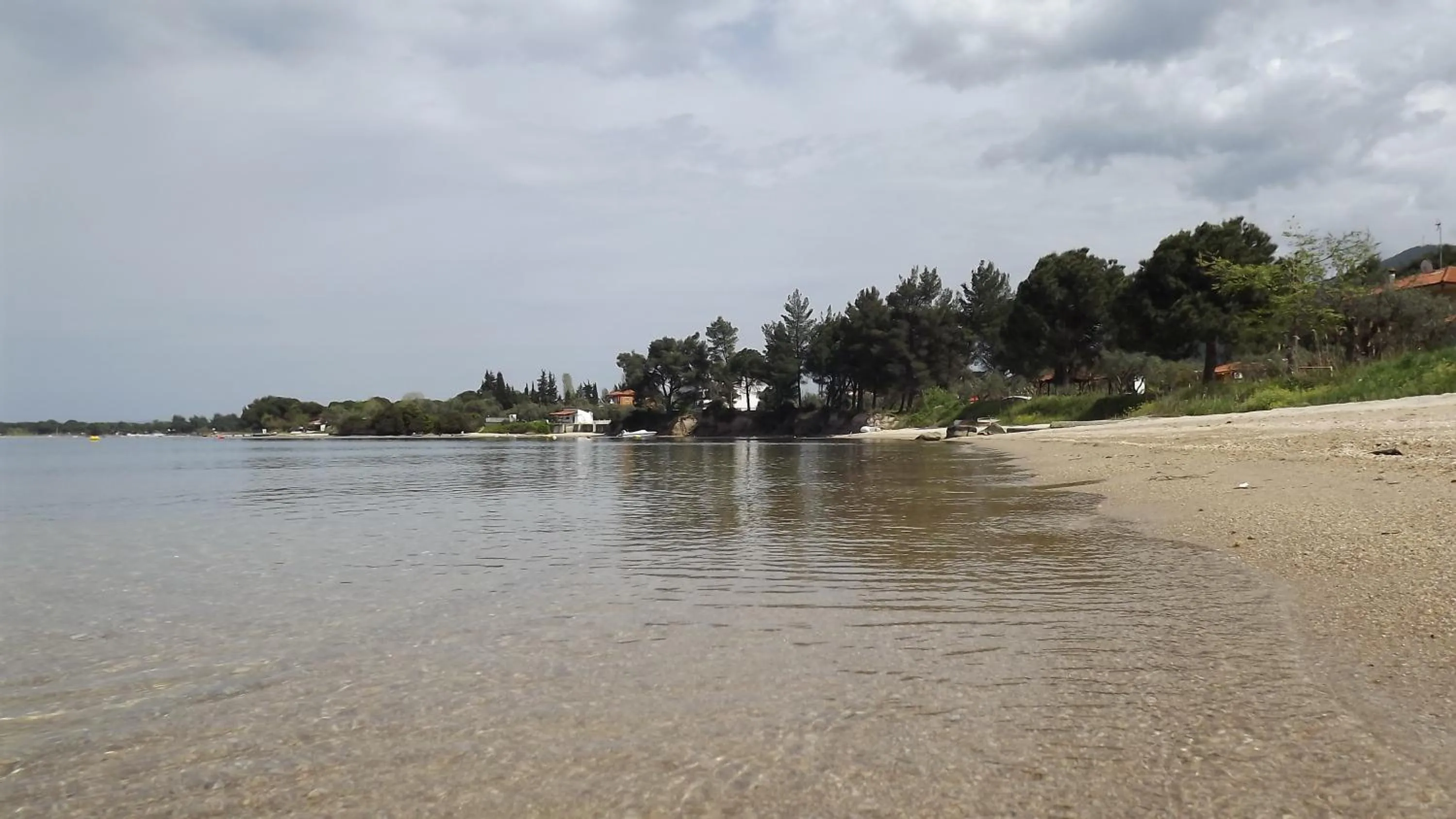 Pefka Studios & Apartments