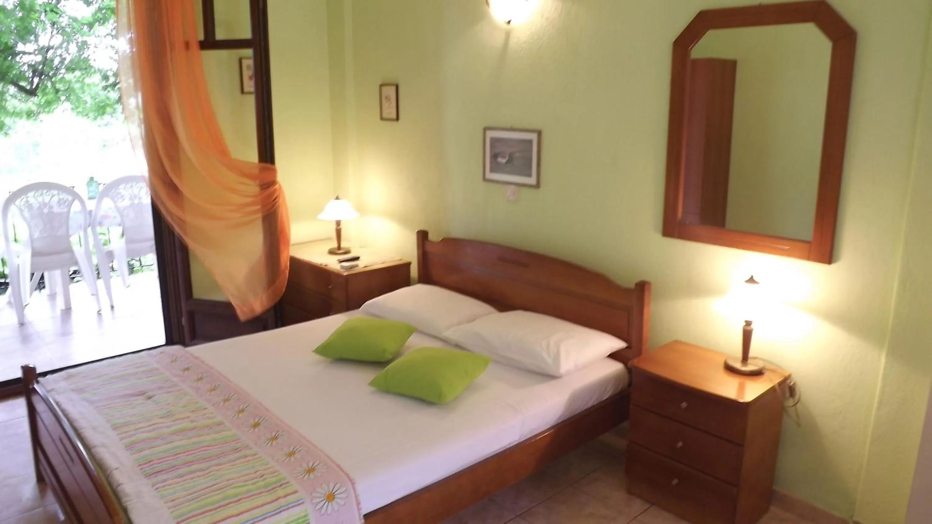 Bed in Pefka Studios & Apartments