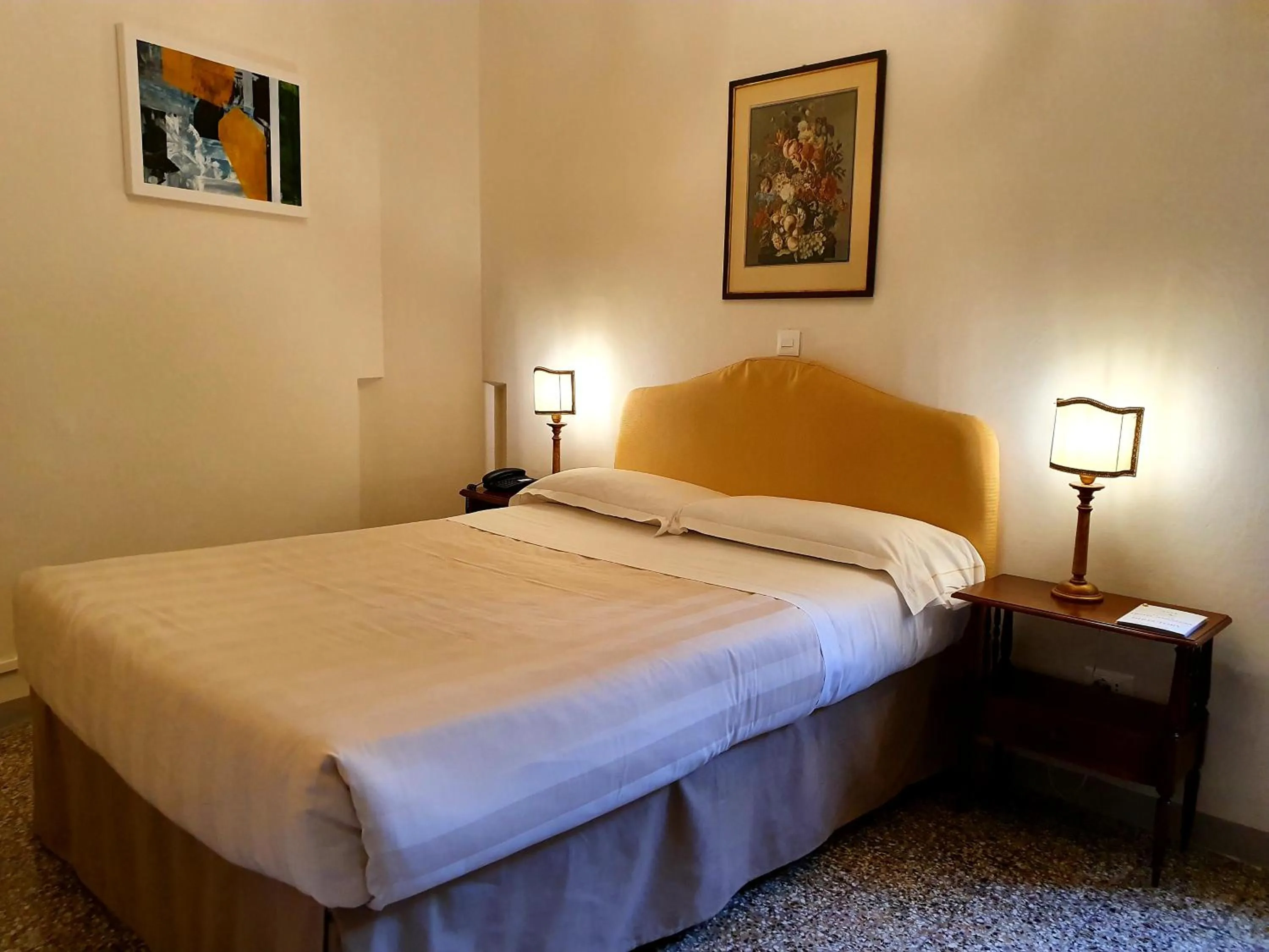 Photo of the whole room, Bed in Hotel Annalena