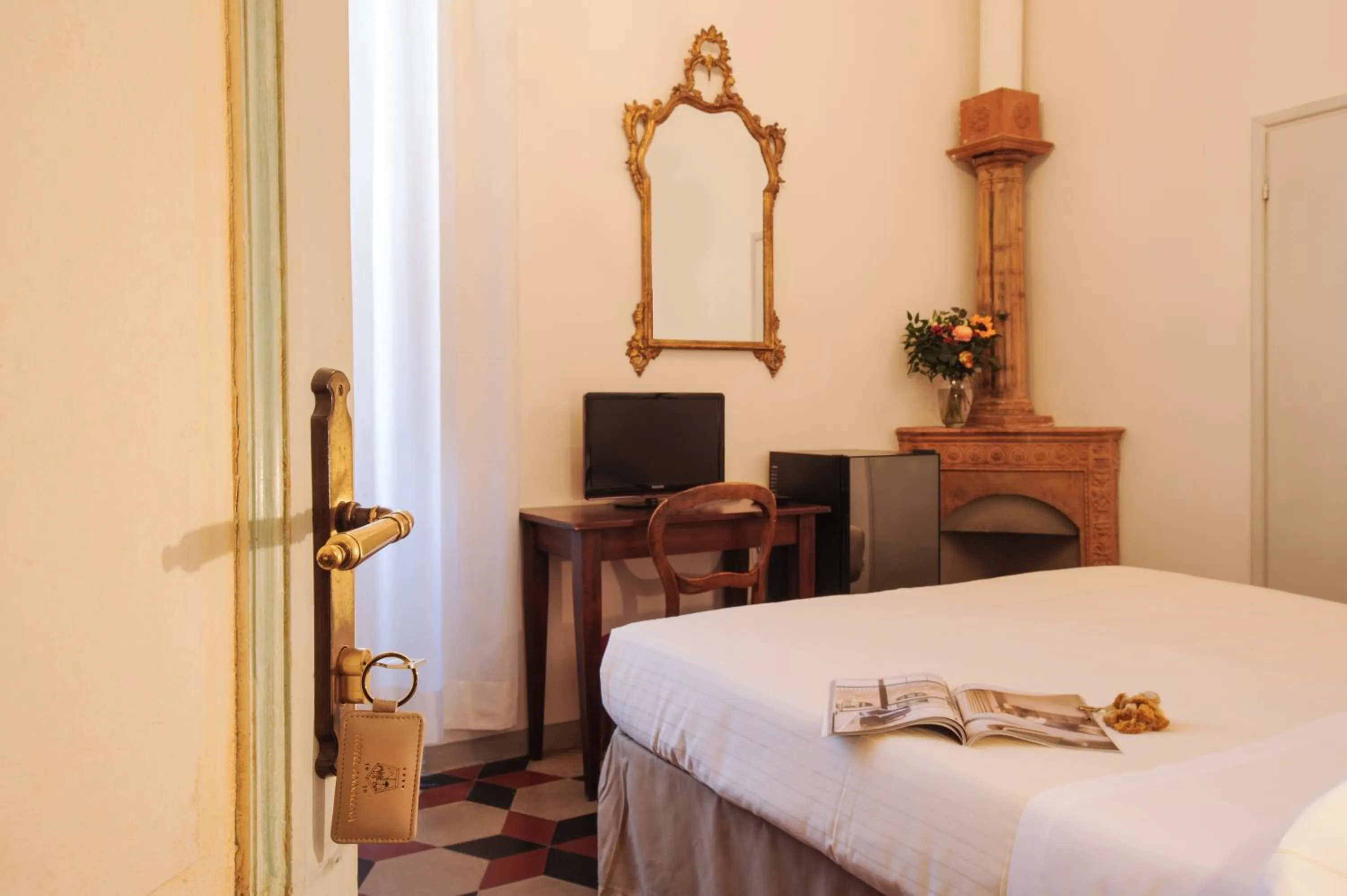 Photo of the whole room, Bed in Hotel Annalena