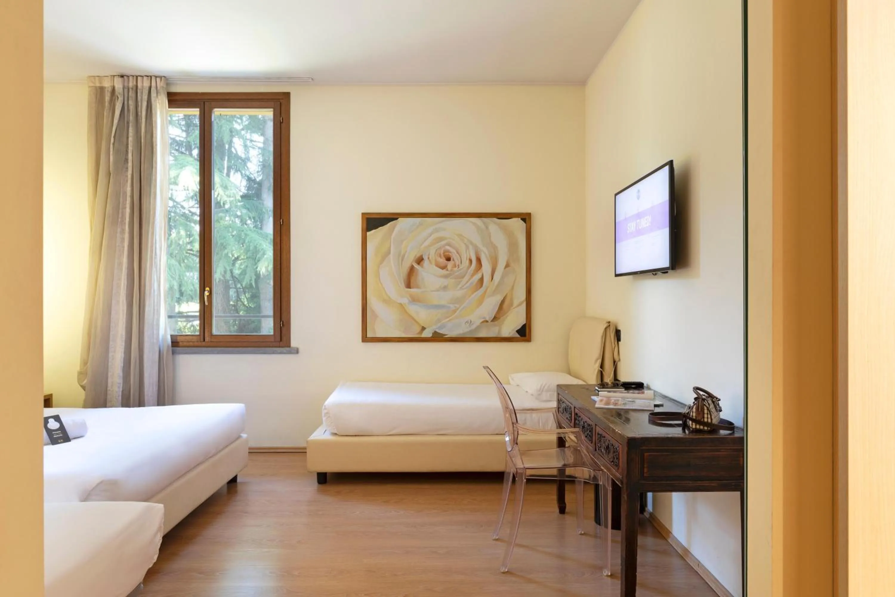 Family Room in B&B HOTEL Malpensa Lago Maggiore