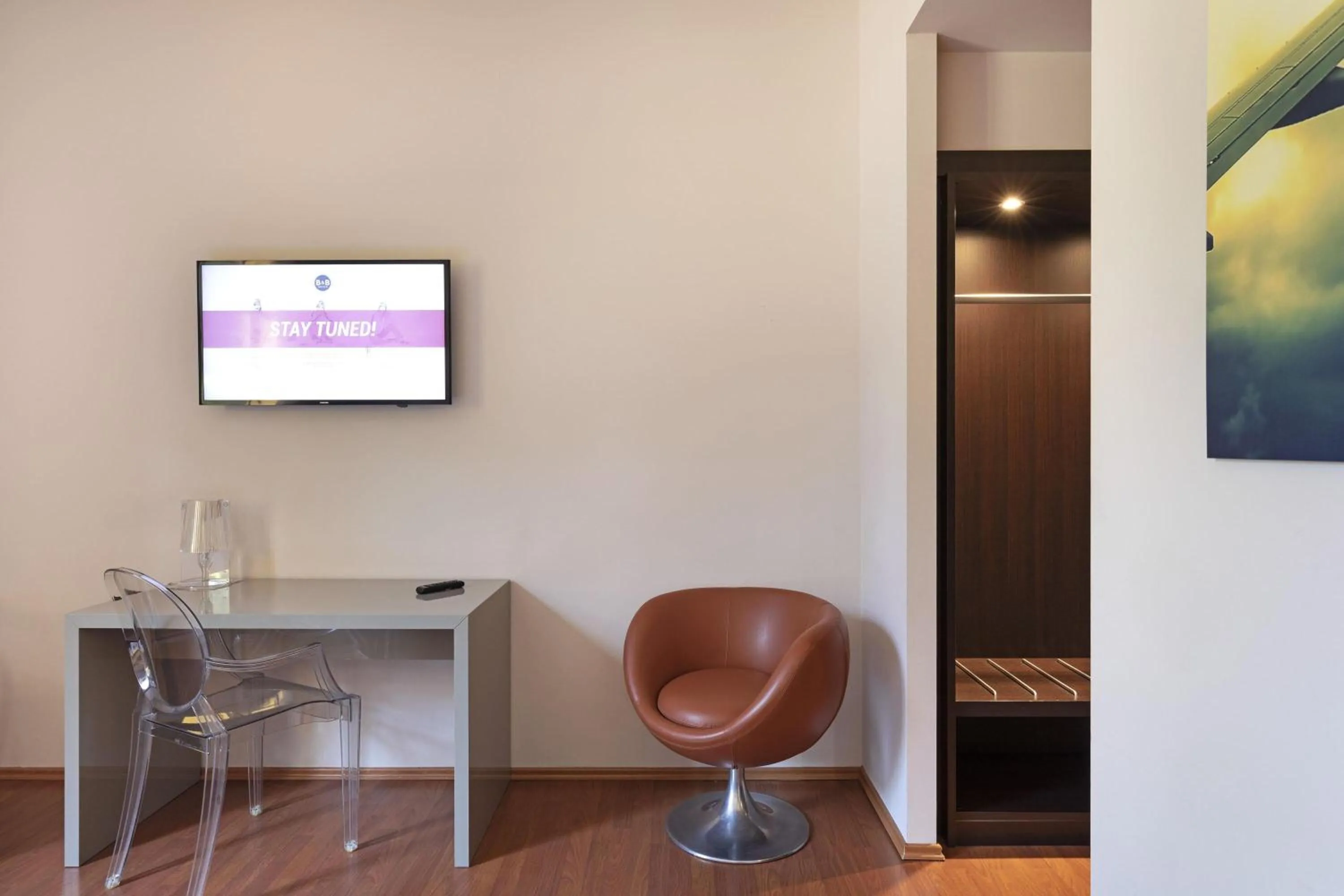 Photo of the whole room in B&B HOTEL Malpensa Lago Maggiore