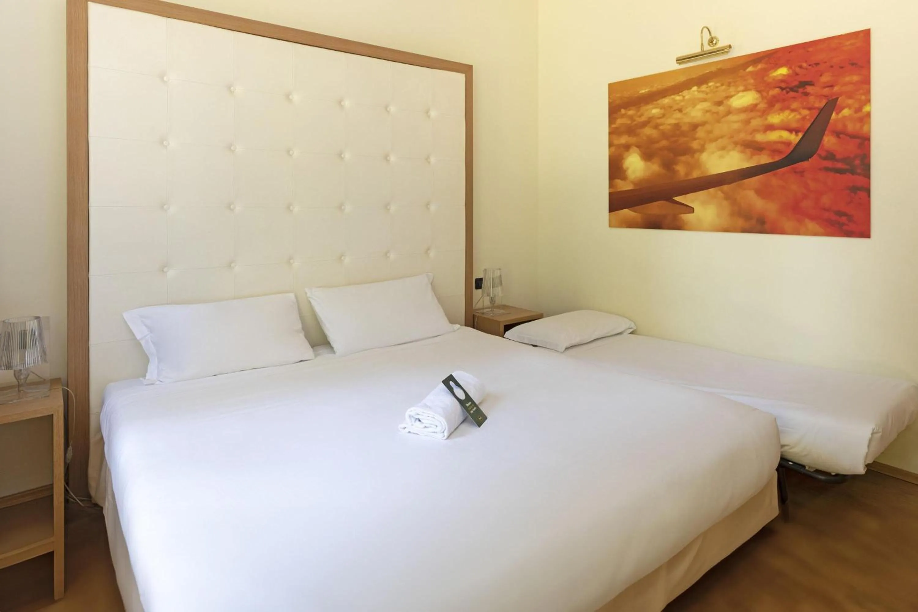 Photo of the whole room, Bed in B&B HOTEL Malpensa Lago Maggiore