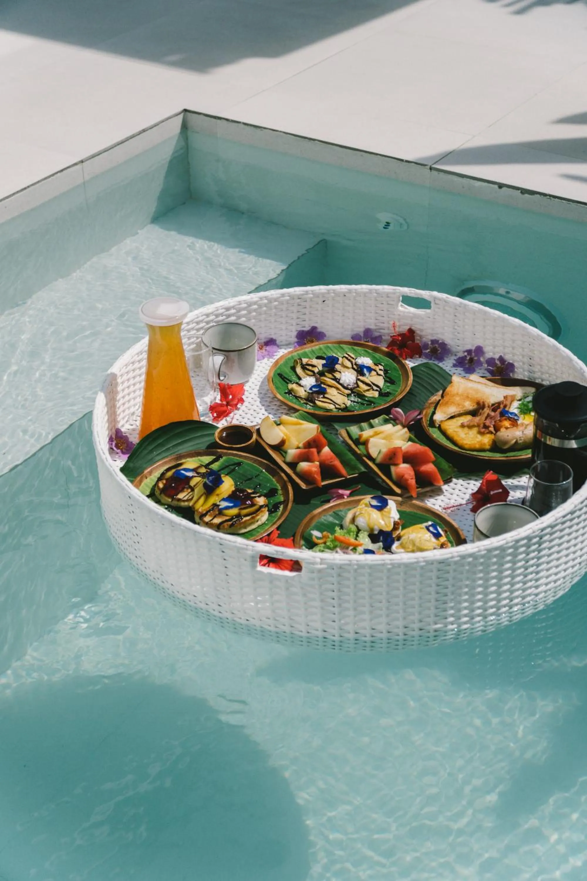 Breakfast in Bahala Na Villas