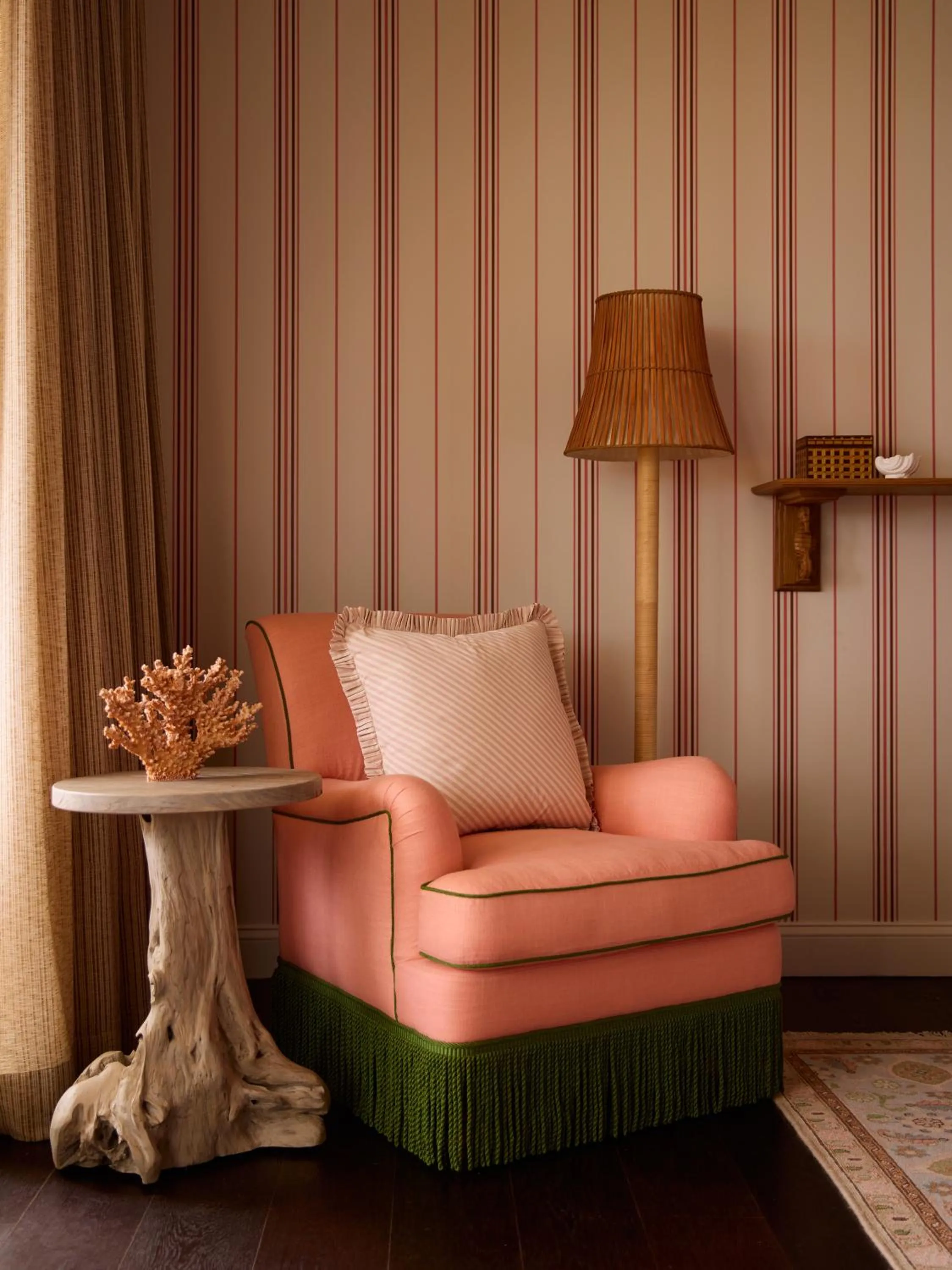 Seating area in Coral Sands Inn & Cottages
