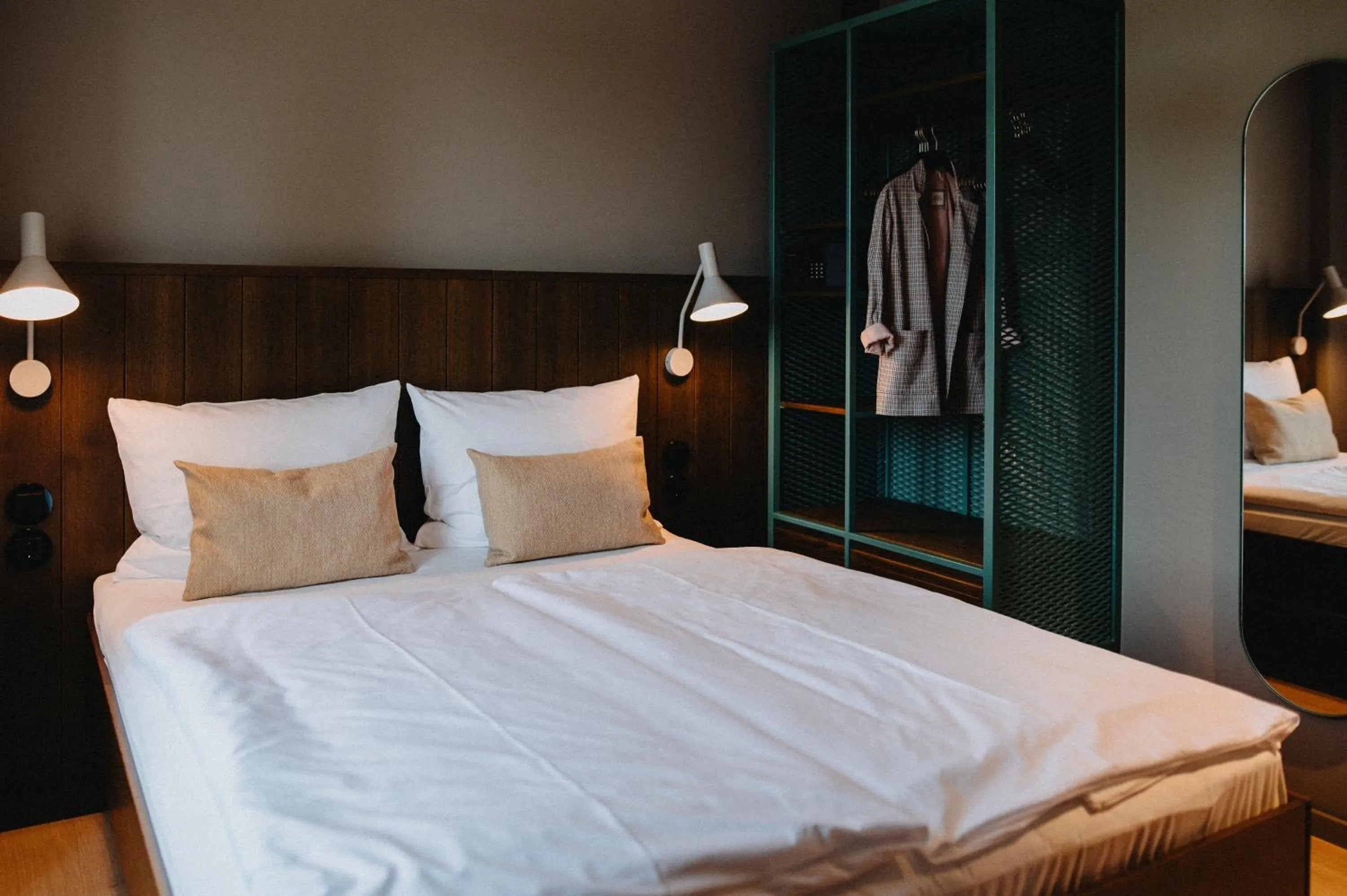 Photo of the whole room, Bed in Südspeicher