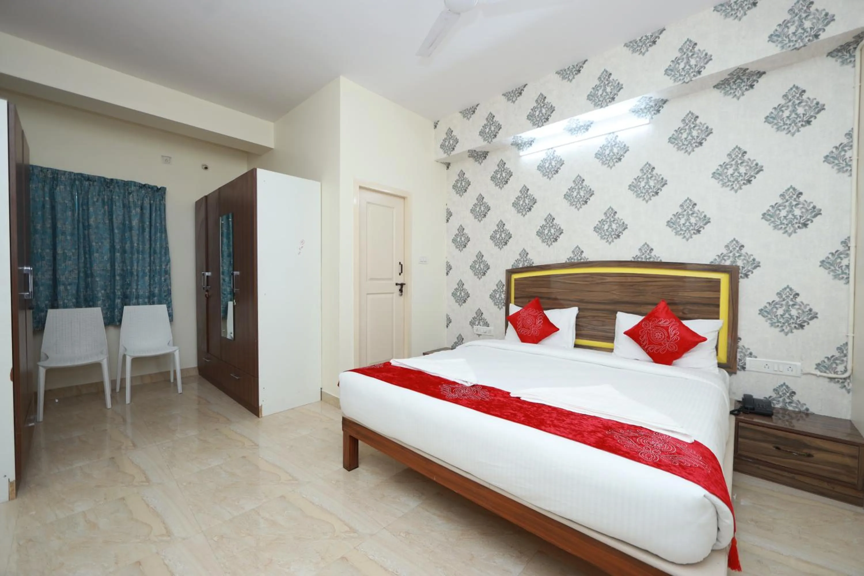 Hotel Amulya Relax Inn