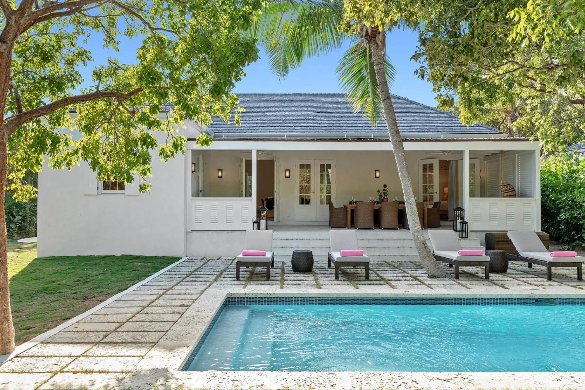 Property building in Pink Sands Resort