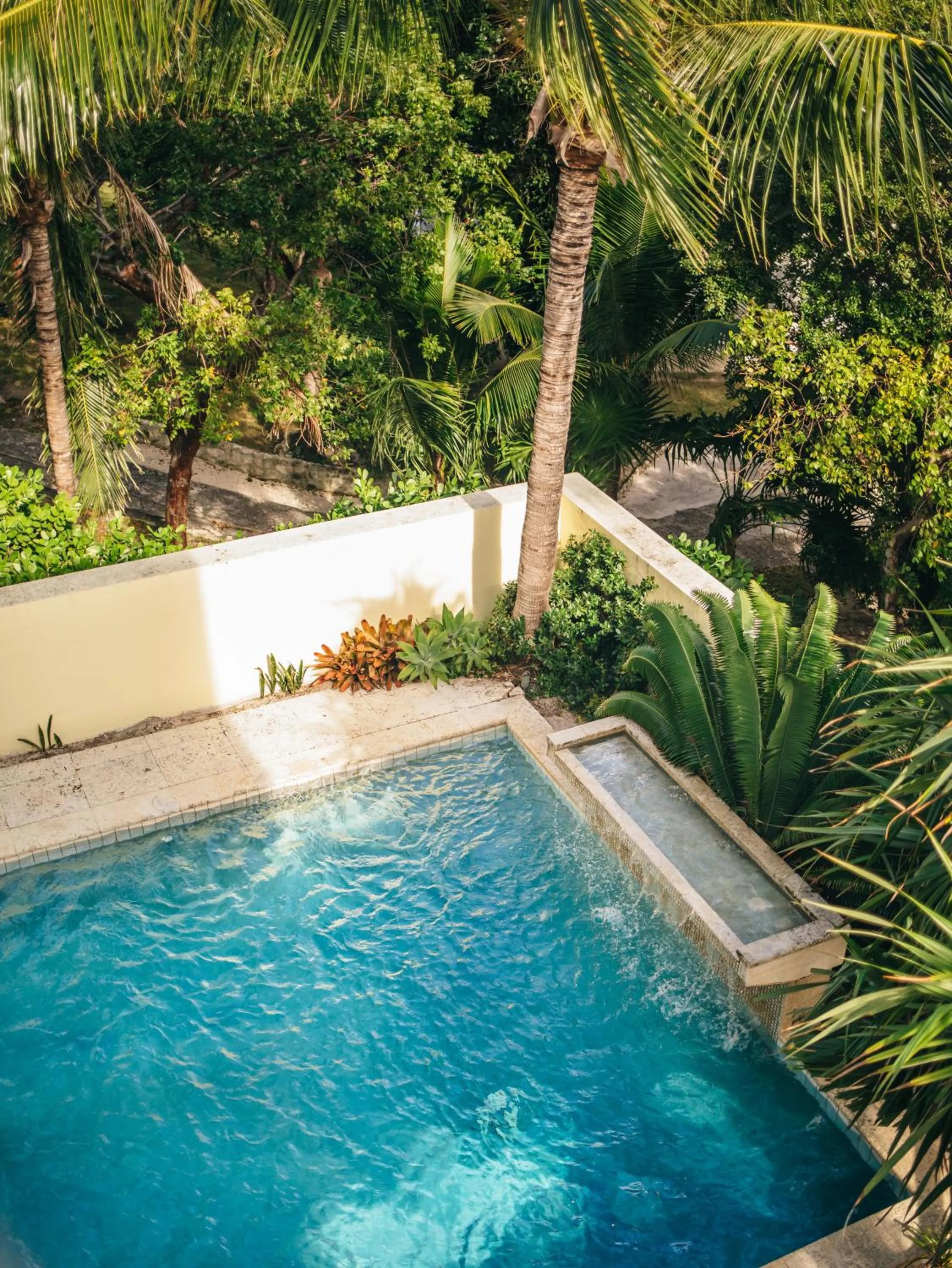 Pool view in Pink Sands Resort