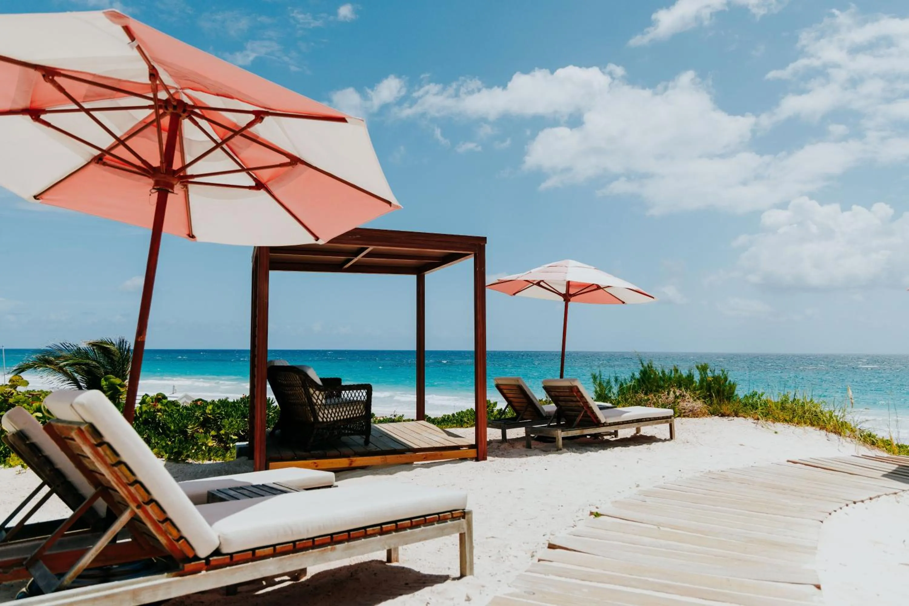 Beach in Pink Sands Resort