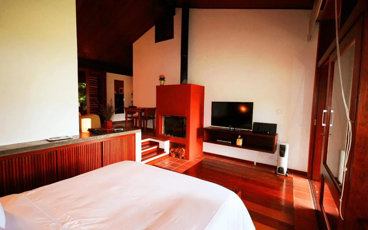 Suite with Bath in Pousada do Cedro