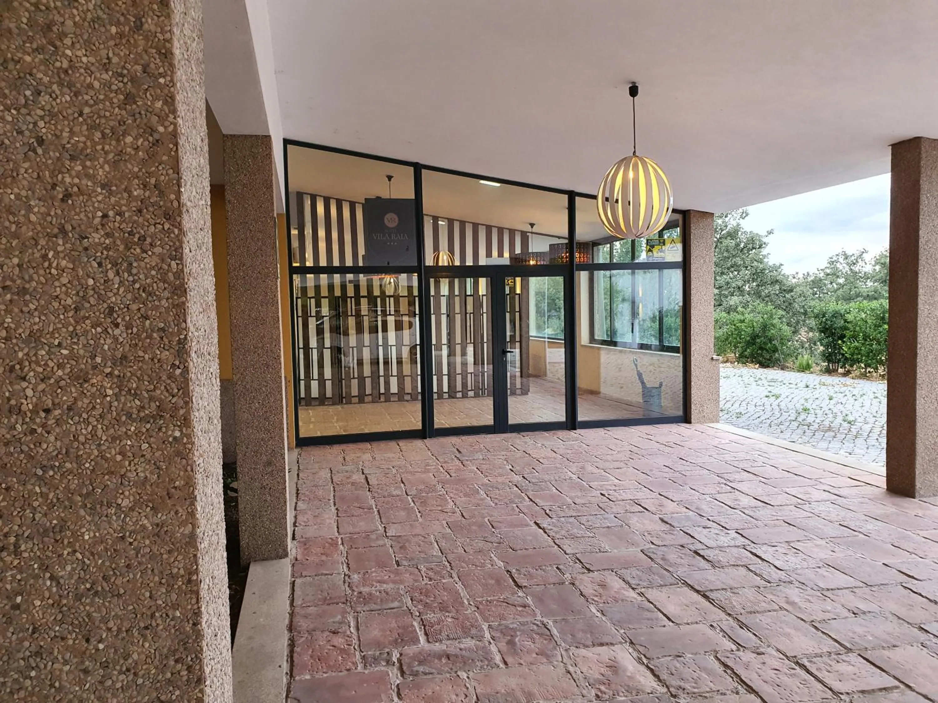 Property building in Hotel Vila Raia