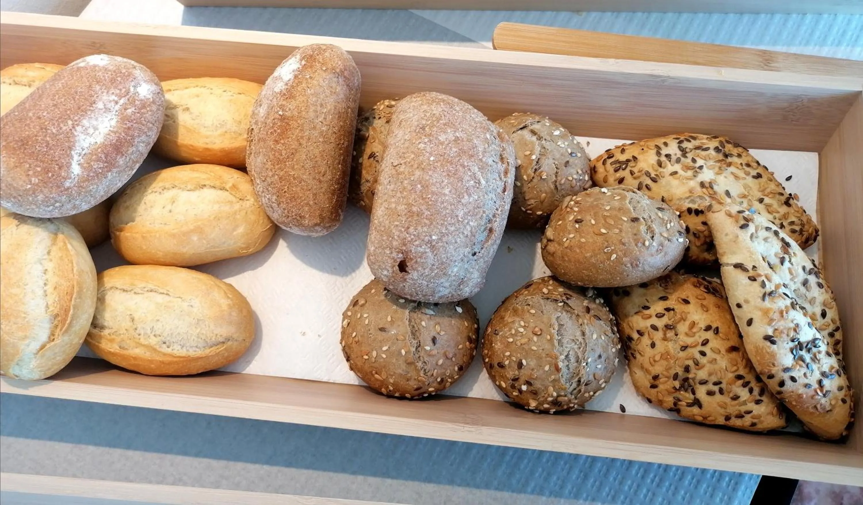 Breakfast in Hotel Vila Raia