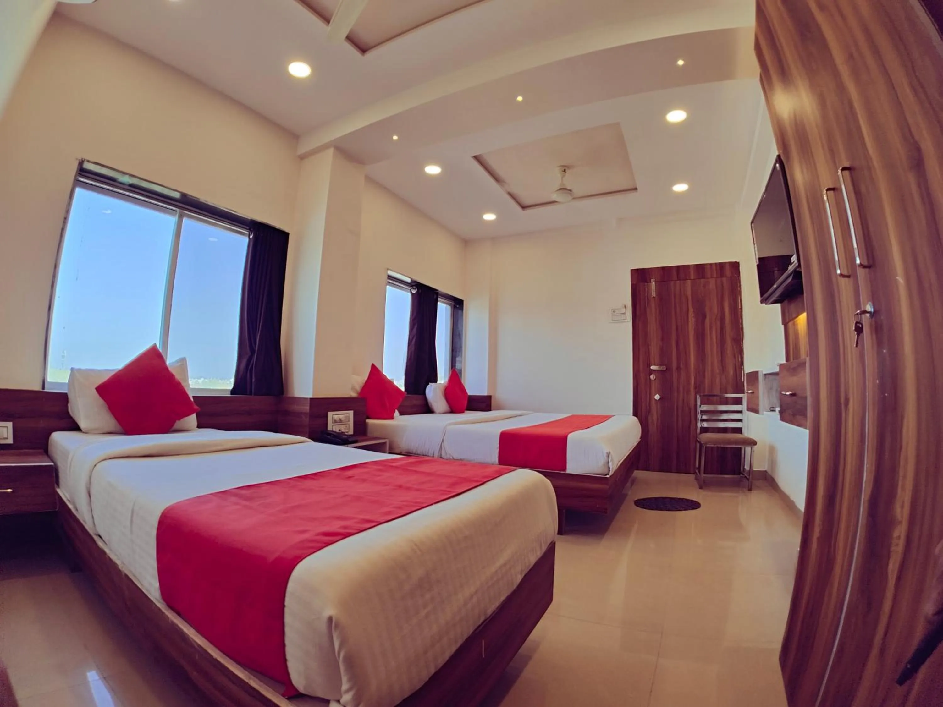 Bed in Hotel Nawanagar Residency