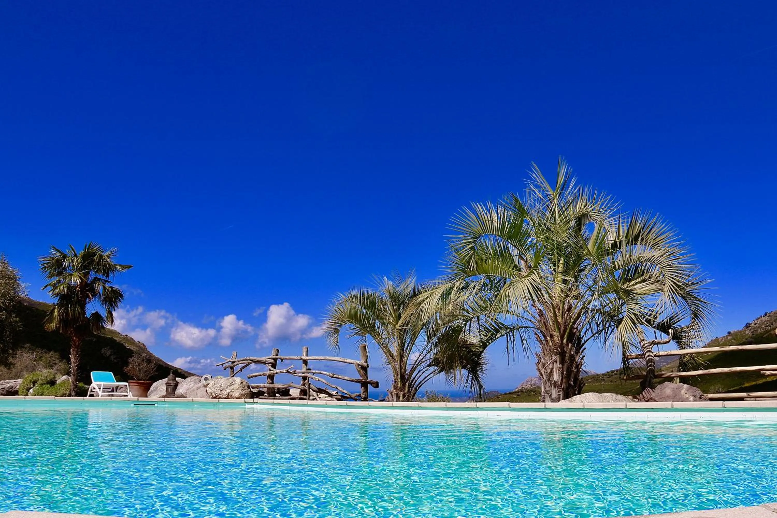 Swimming pool in Hôtel Domaine A Flatta