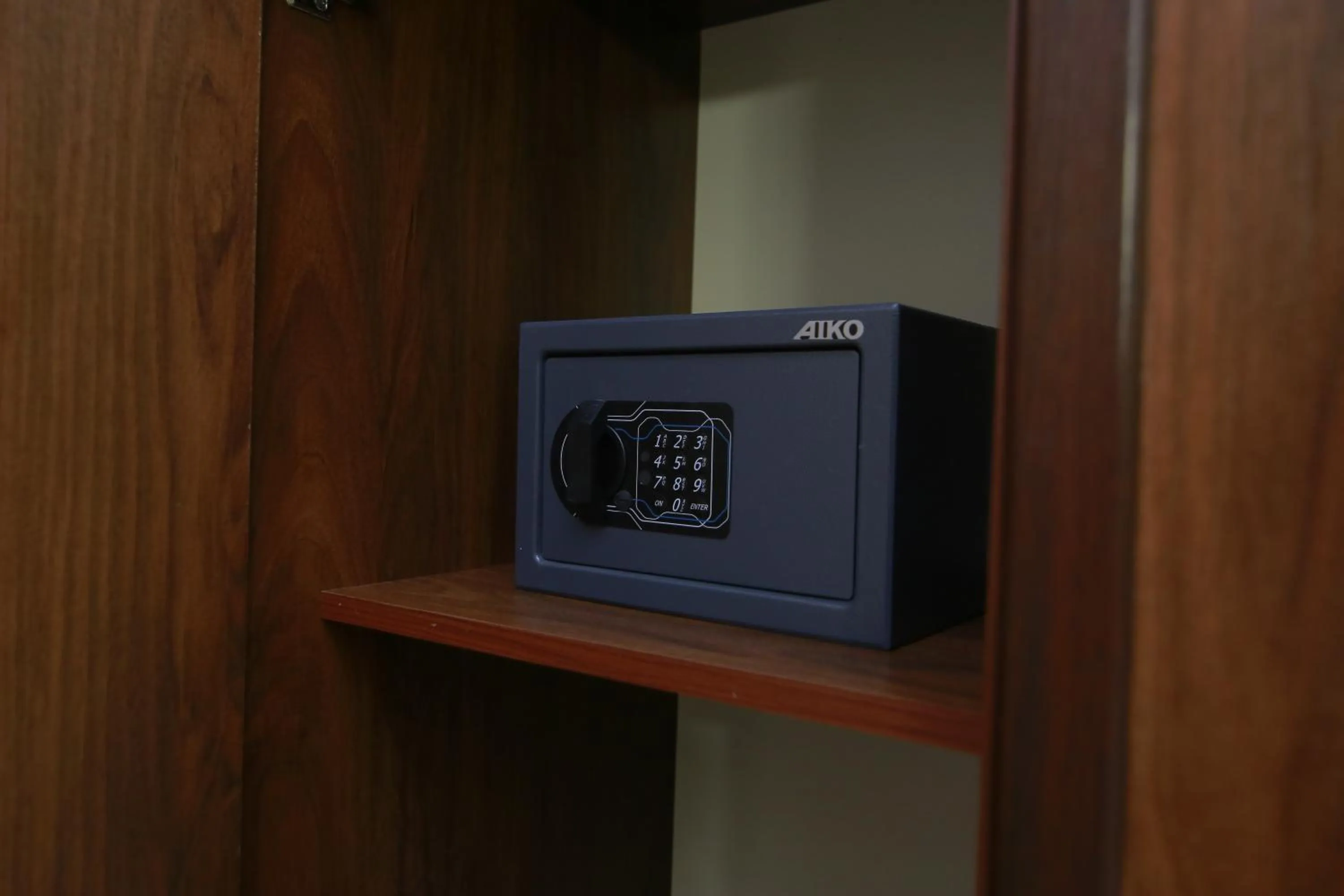 safe in Sahar Boutique Hotel