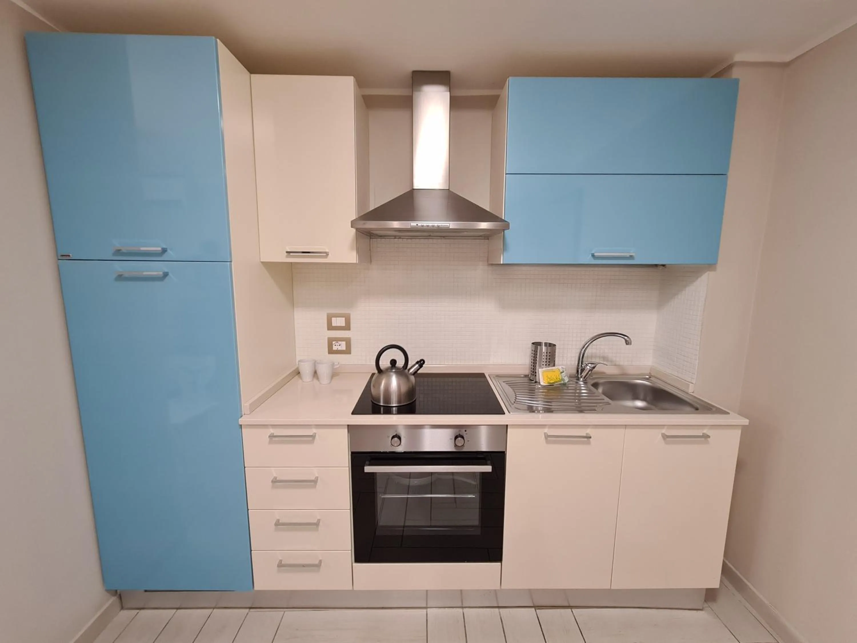 Kitchen or kitchenette in Nero D'Avorio Apartments
